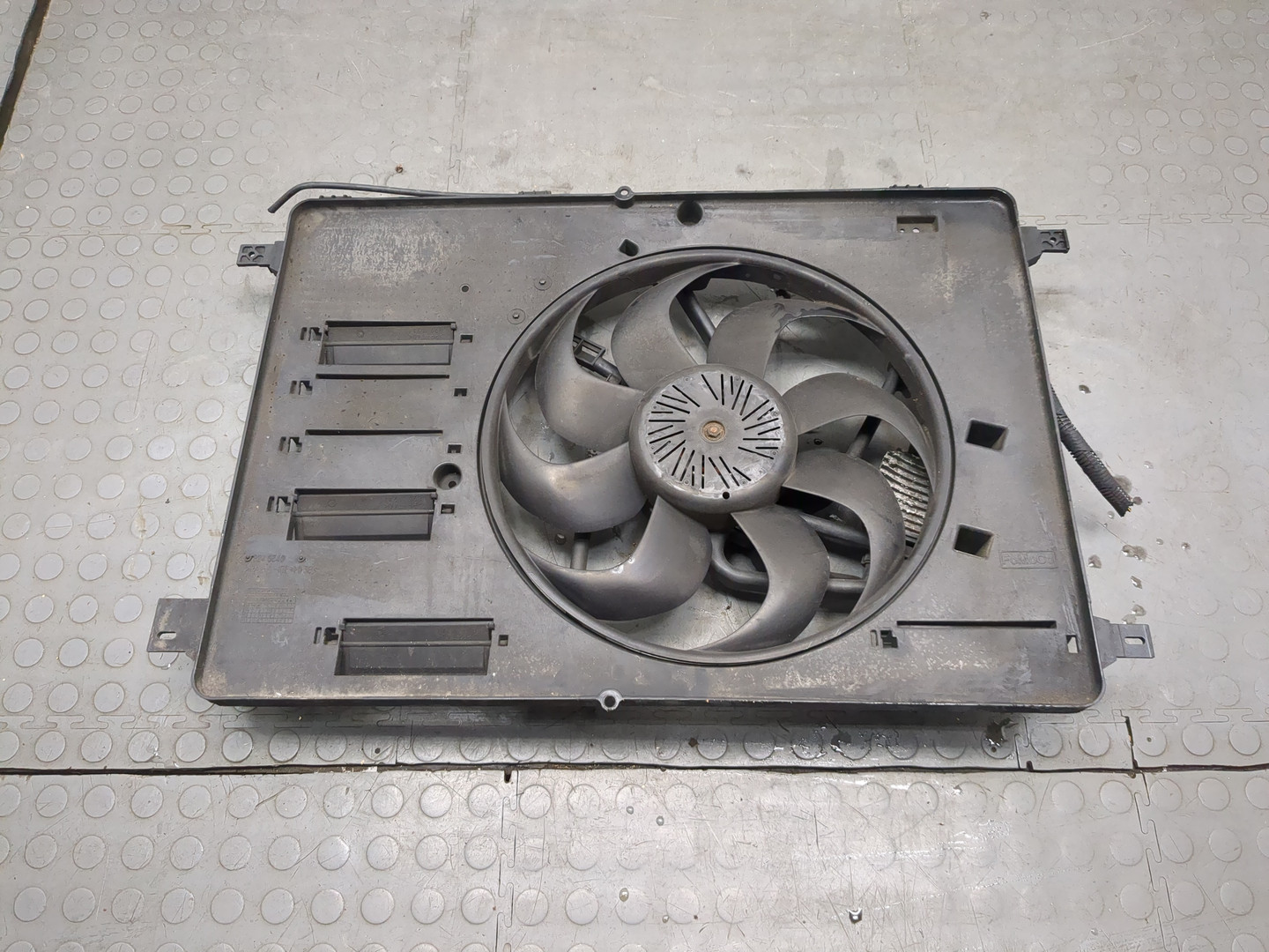 Вентилятор радиатора