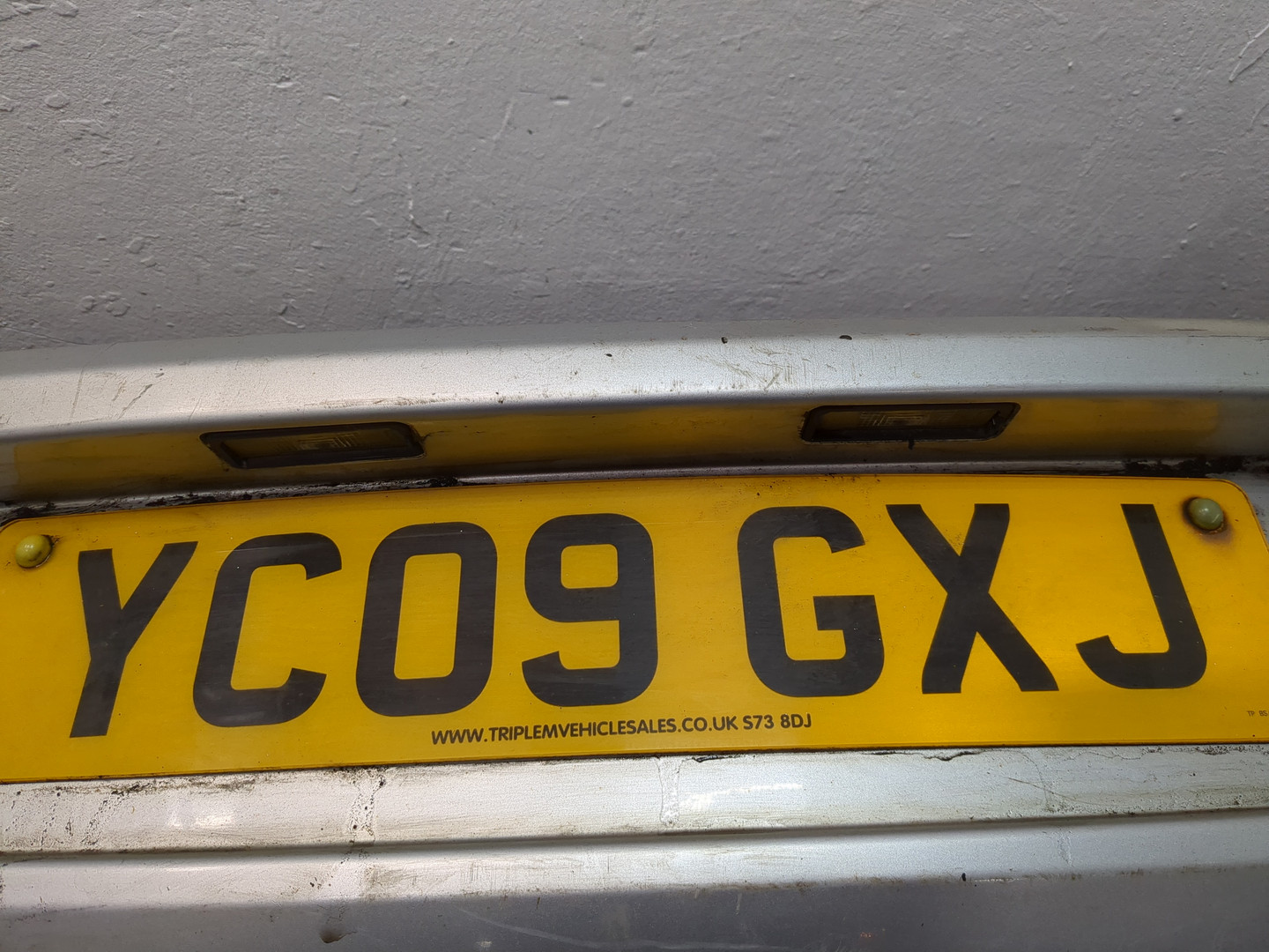 Бампер задний