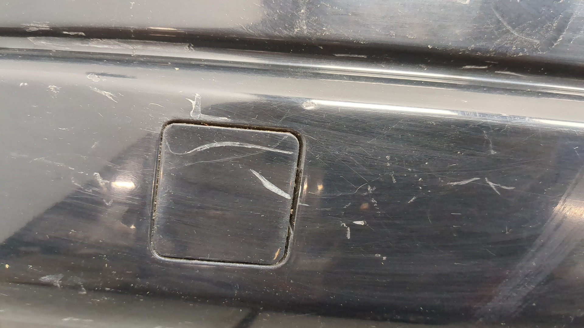 Бампер задний