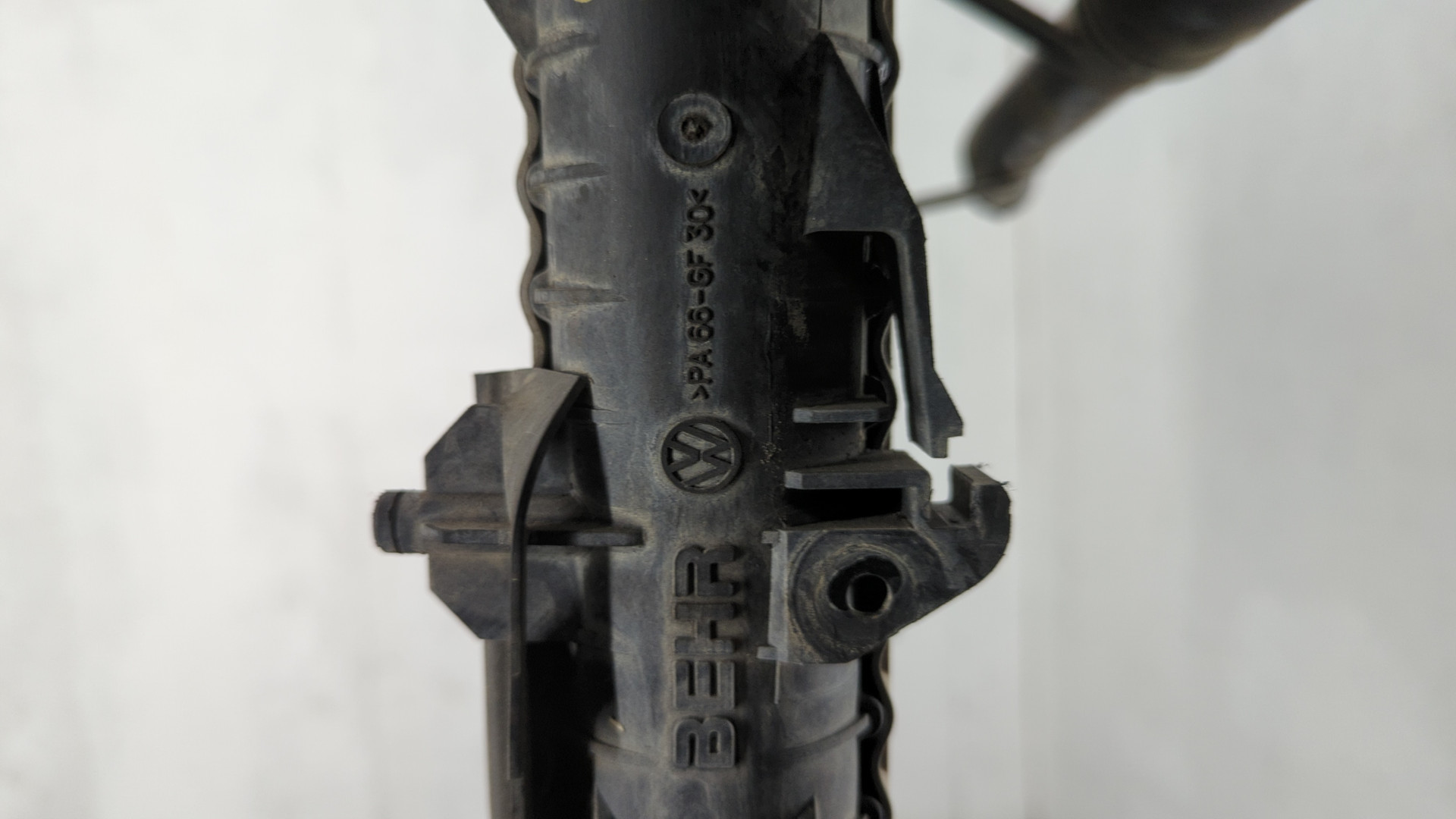 Радиатор охлаждения двигателя основной