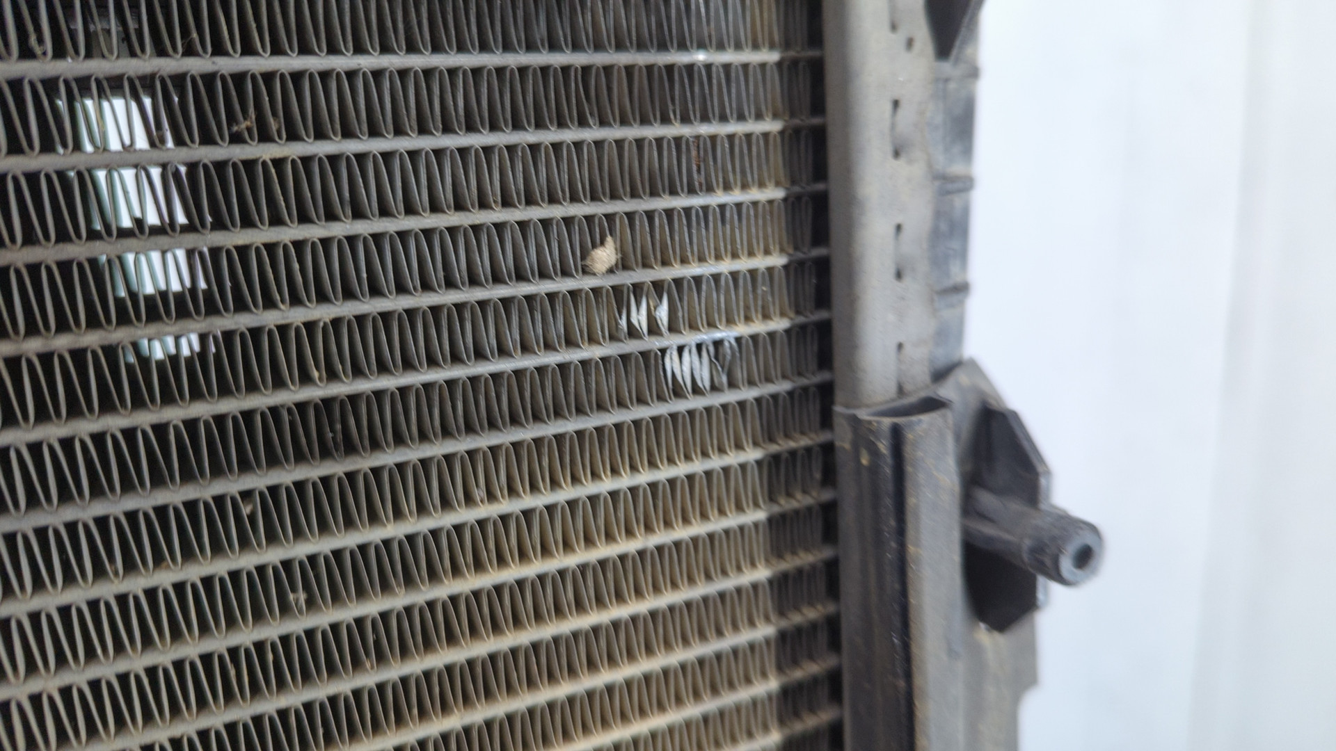 Радиатор охлаждения двигателя основной