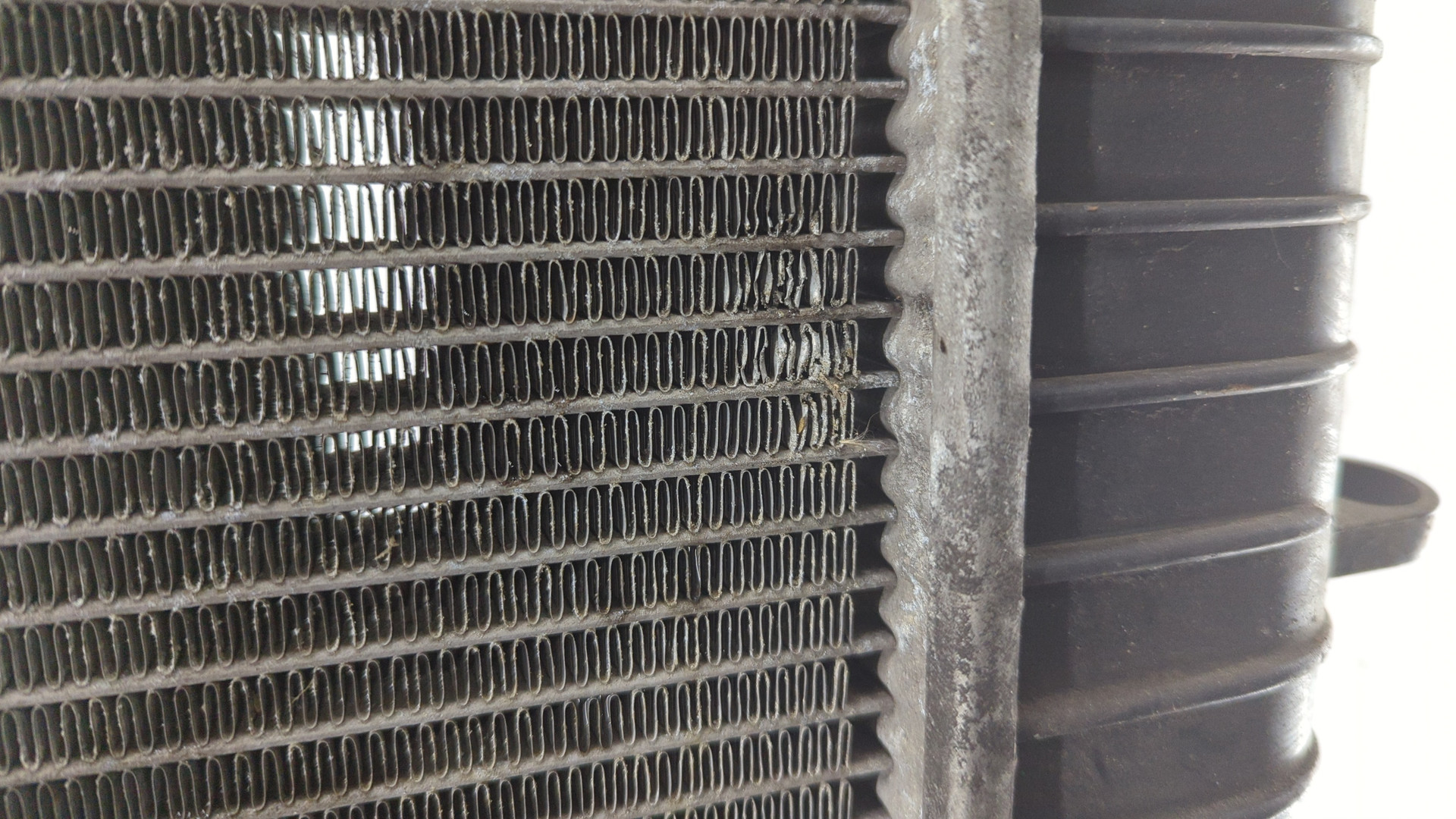 Радиатор охлаждения двигателя основной