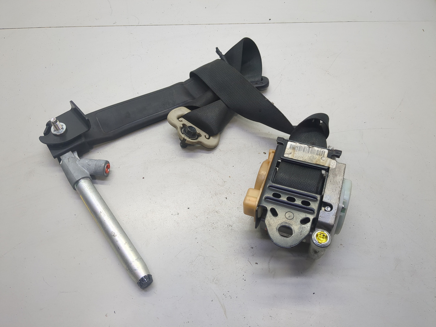 Ремень безопасности