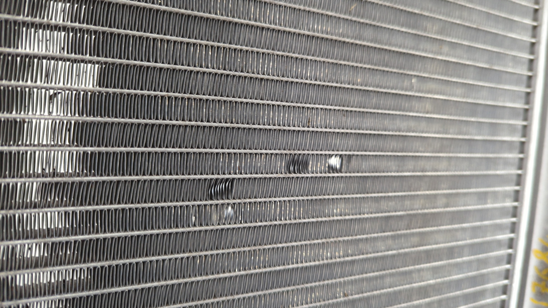 Радиатор кондиционера / конденсер