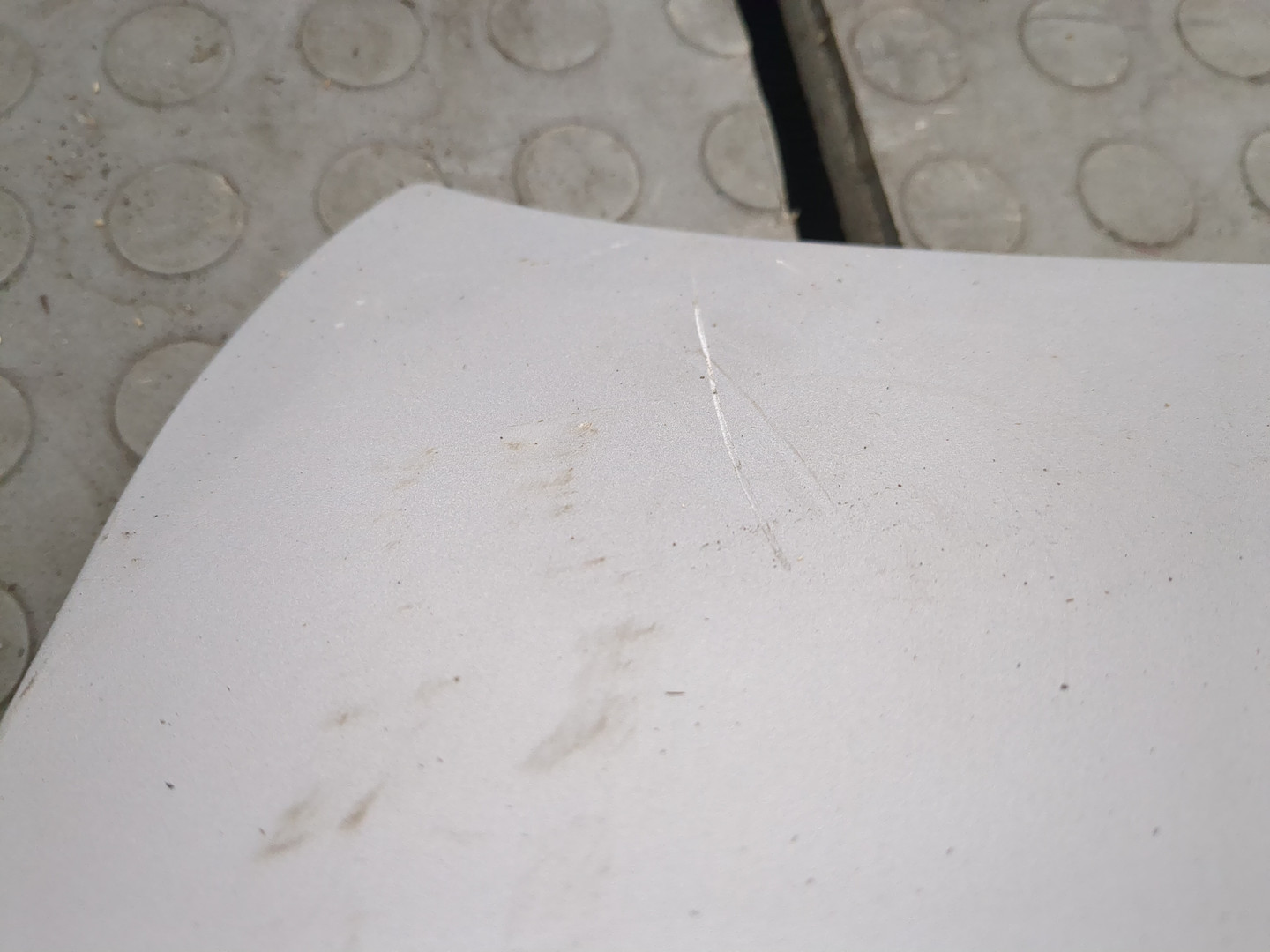 Дверь багажника