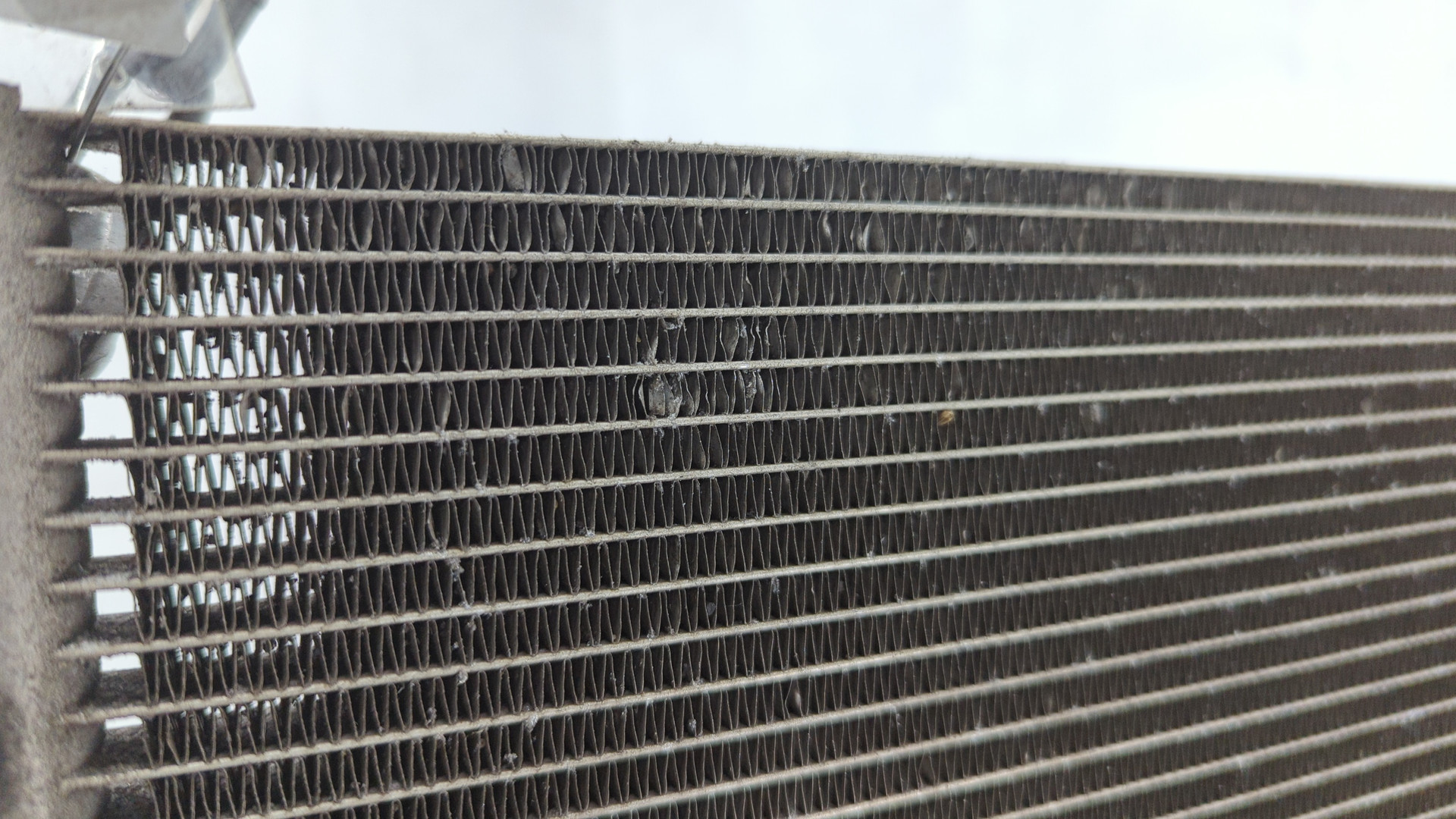 Радиатор кондиционера / конденсер