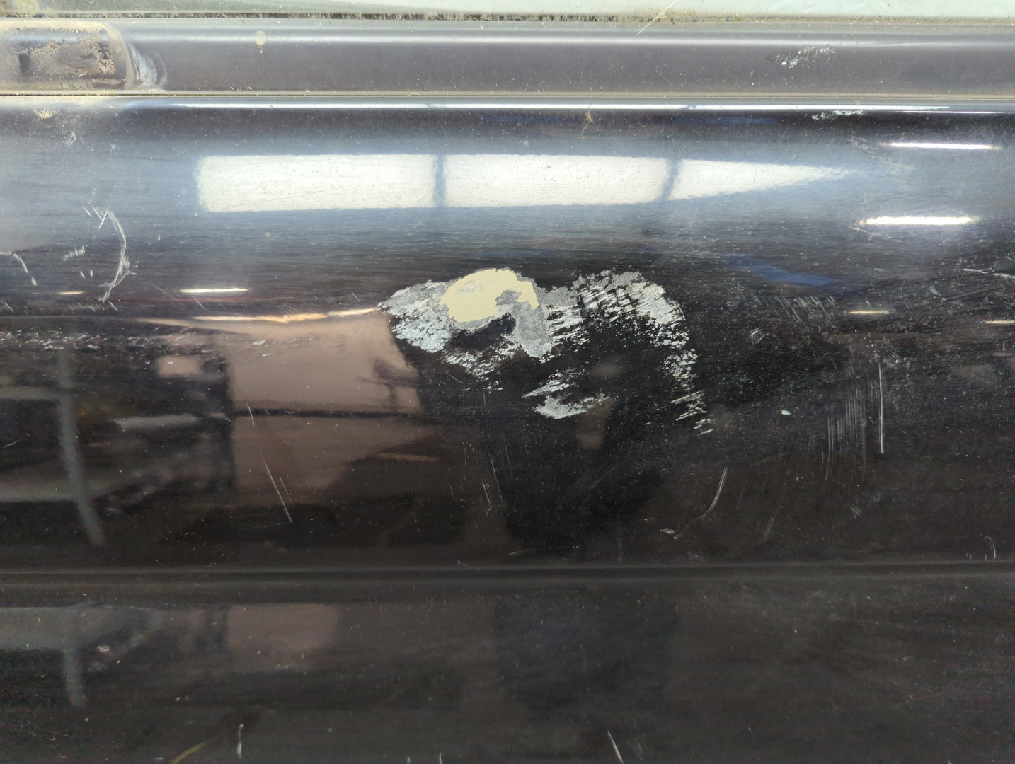 Дверь передняя левая