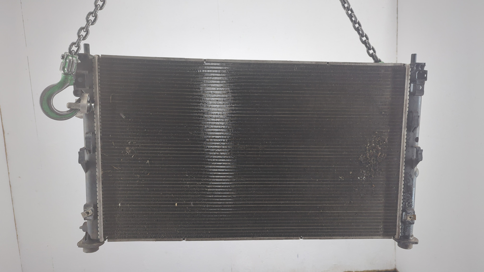Радиатор охлаждения двигателя основной