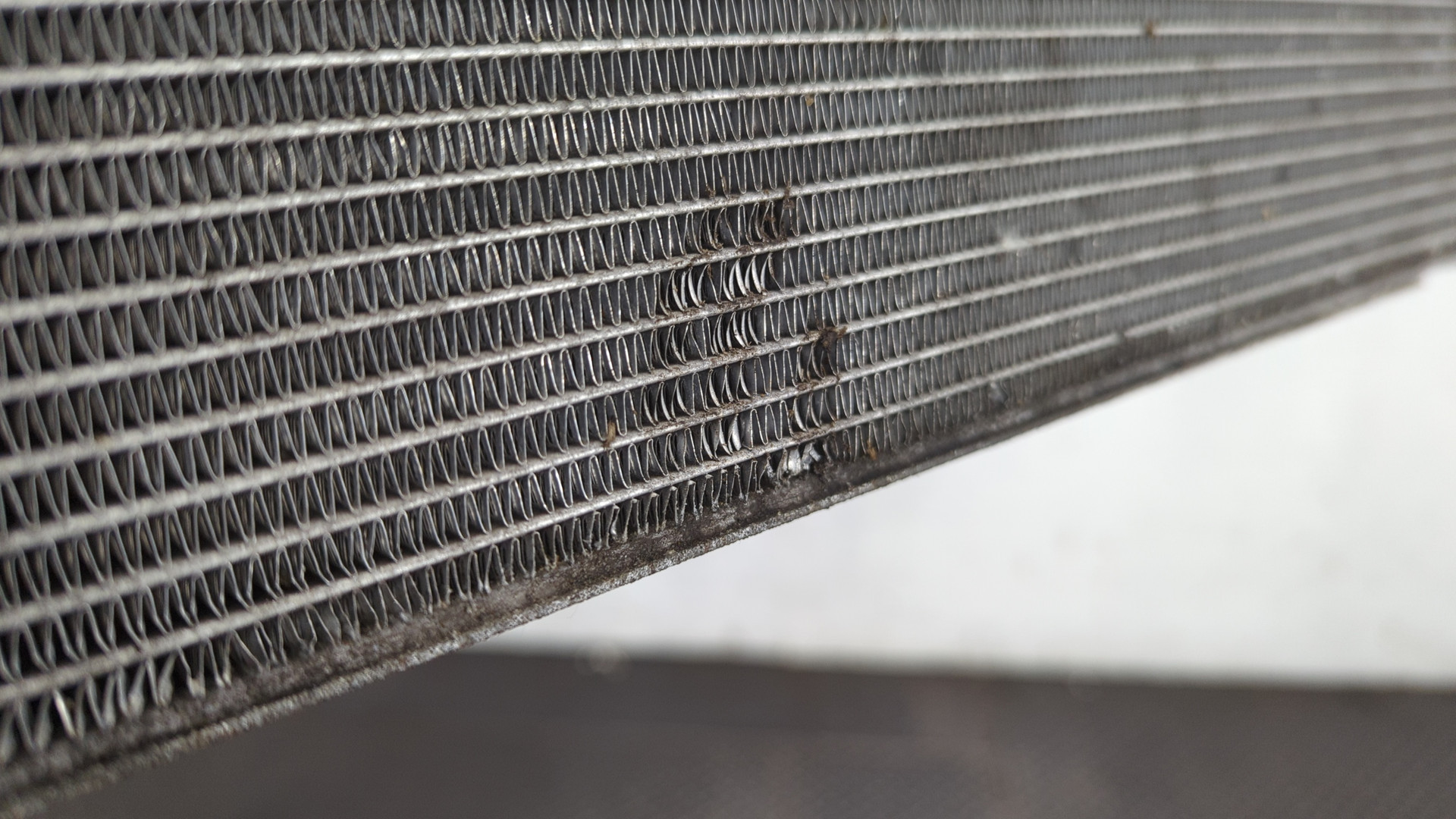 Радиатор охлаждения двигателя основной