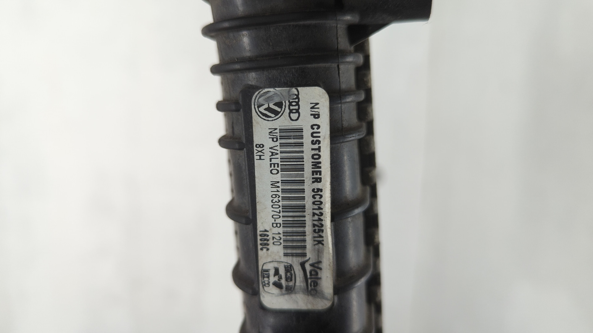 Радиатор охлаждения двигателя основной