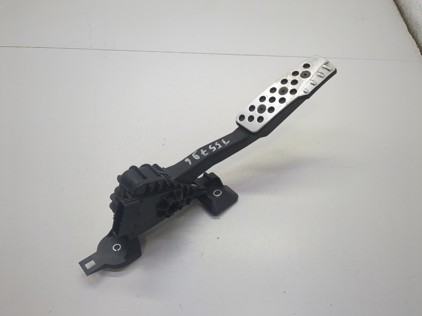 Педаль газа