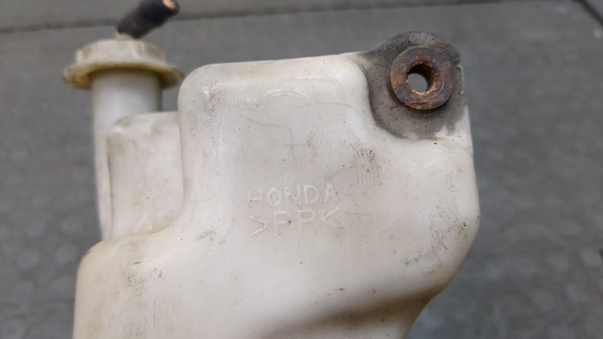 Бачок расширительный