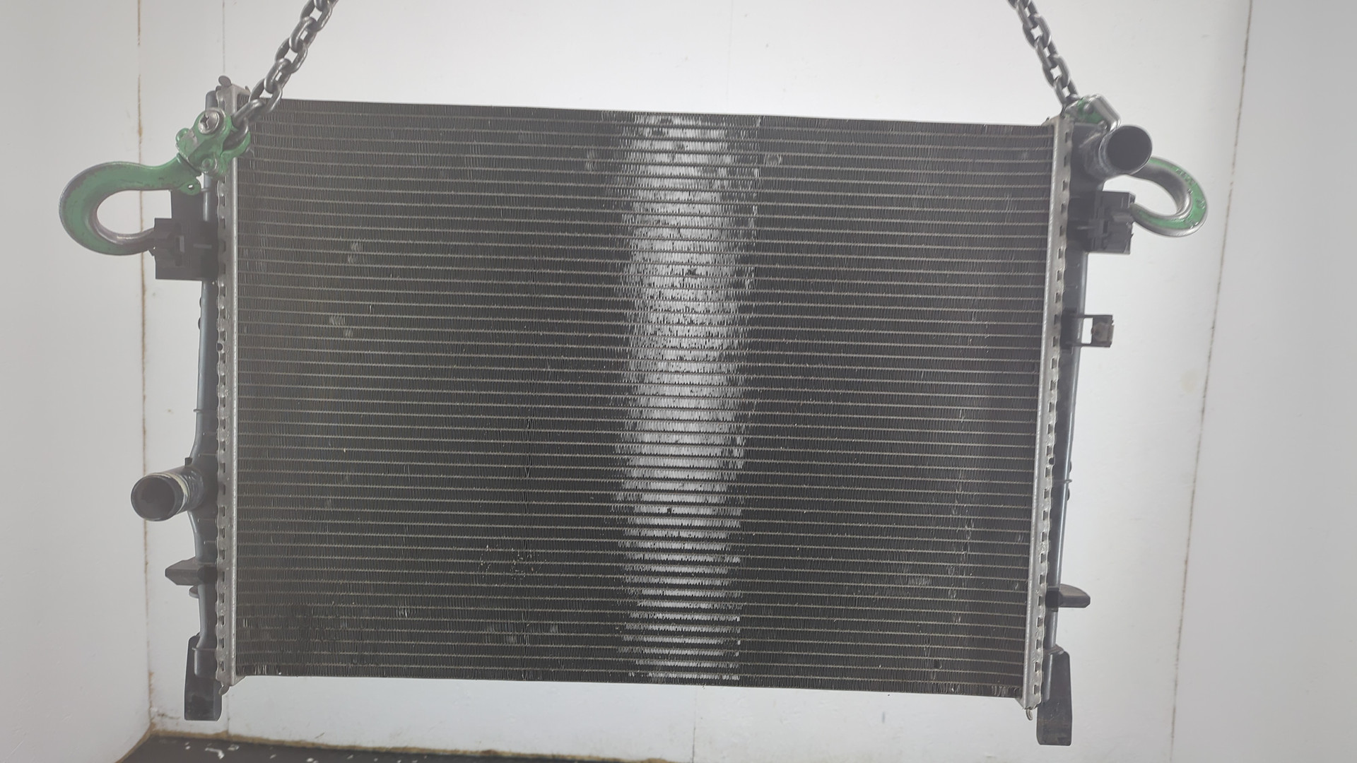 Радиатор охлаждения двигателя основной