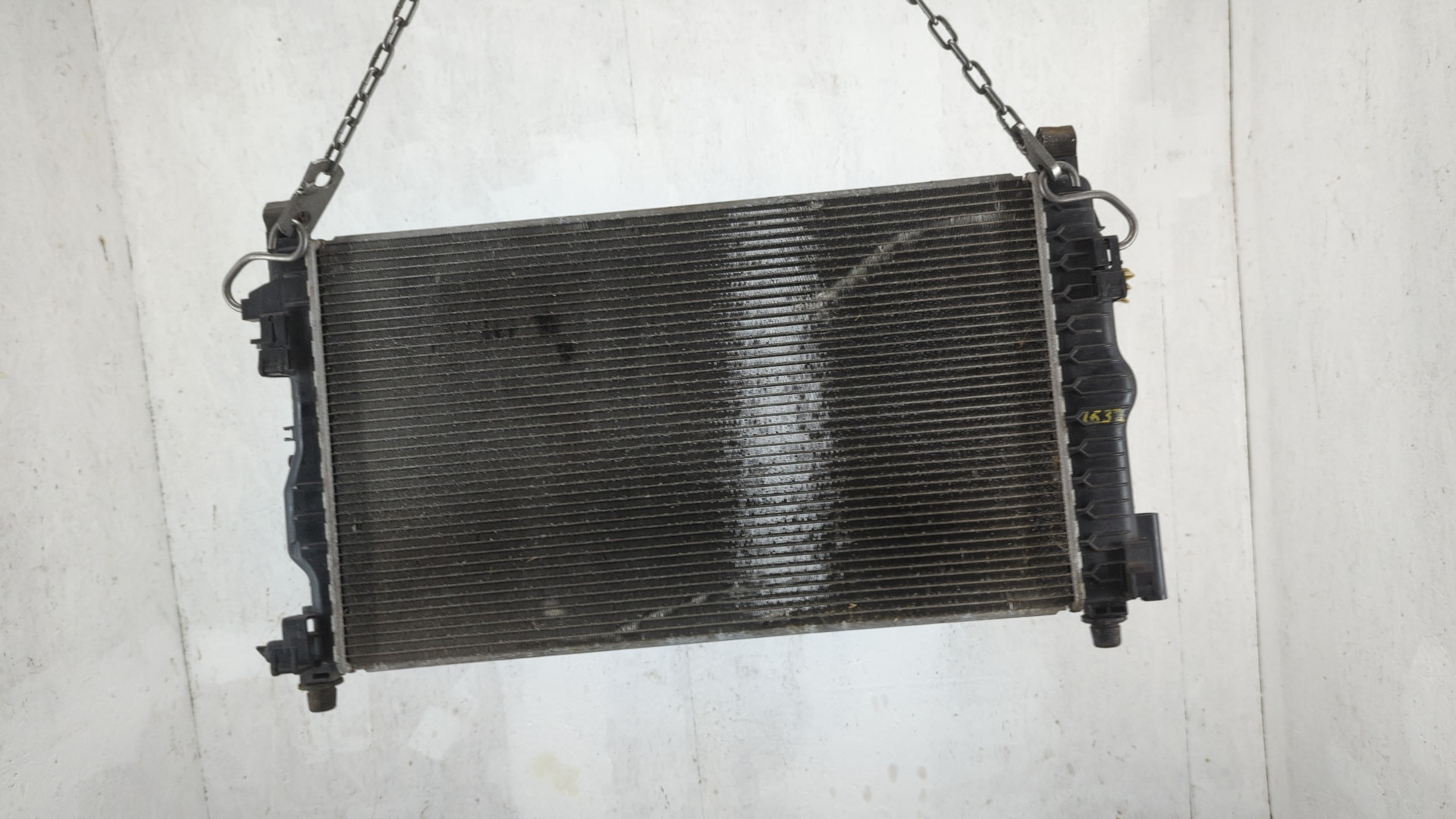 Радиатор охлаждения двигателя основной