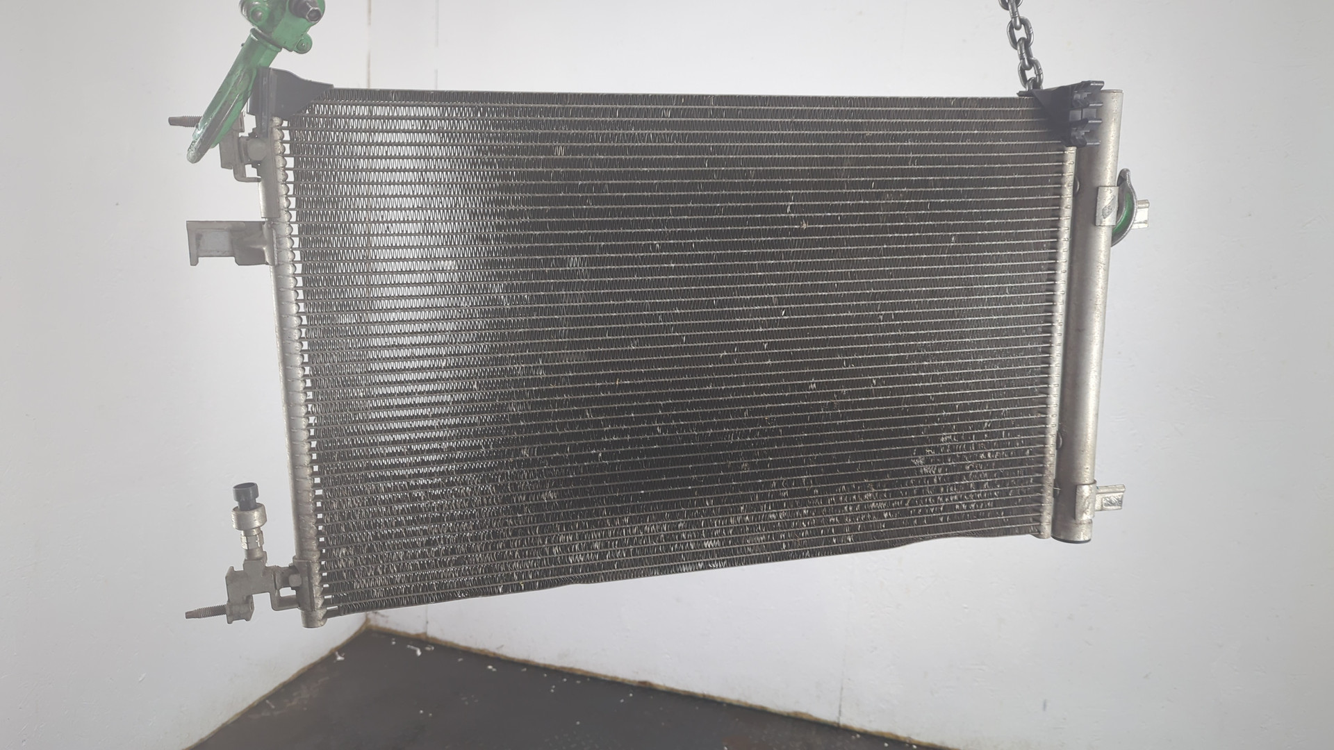 Радиатор кондиционера / конденсер