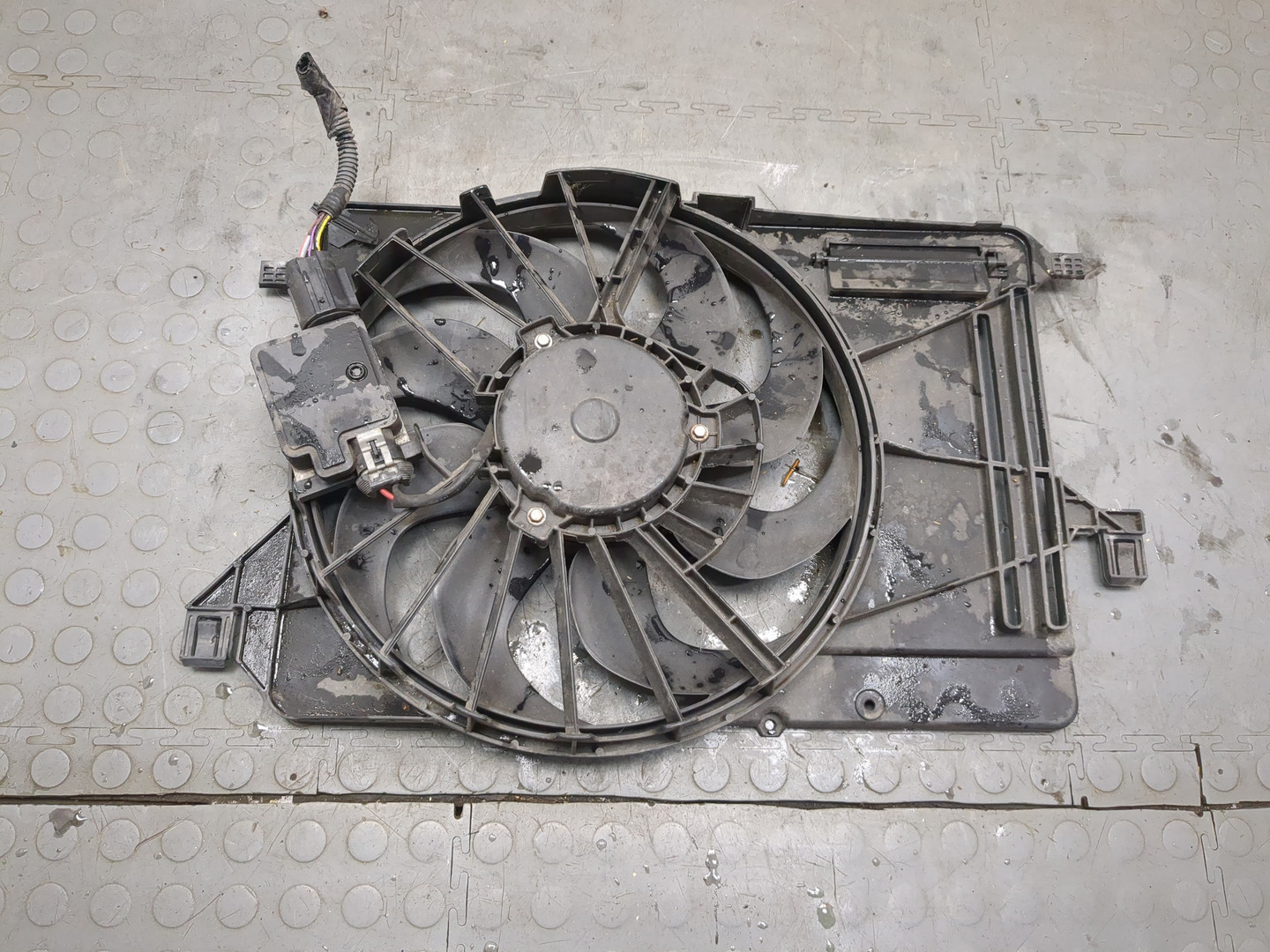 Вентилятор радиатора