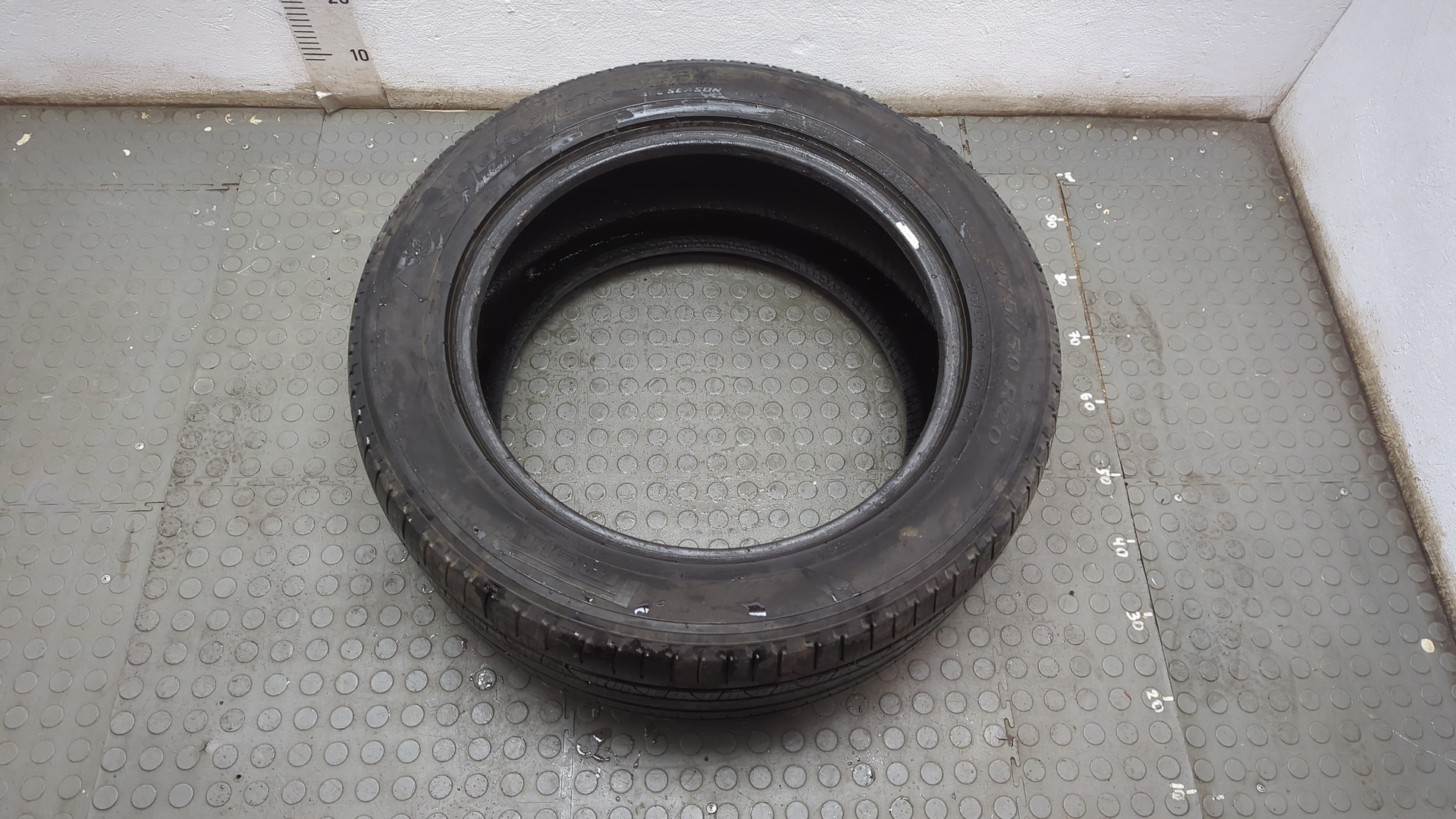 Шины комплект (4 шт.)