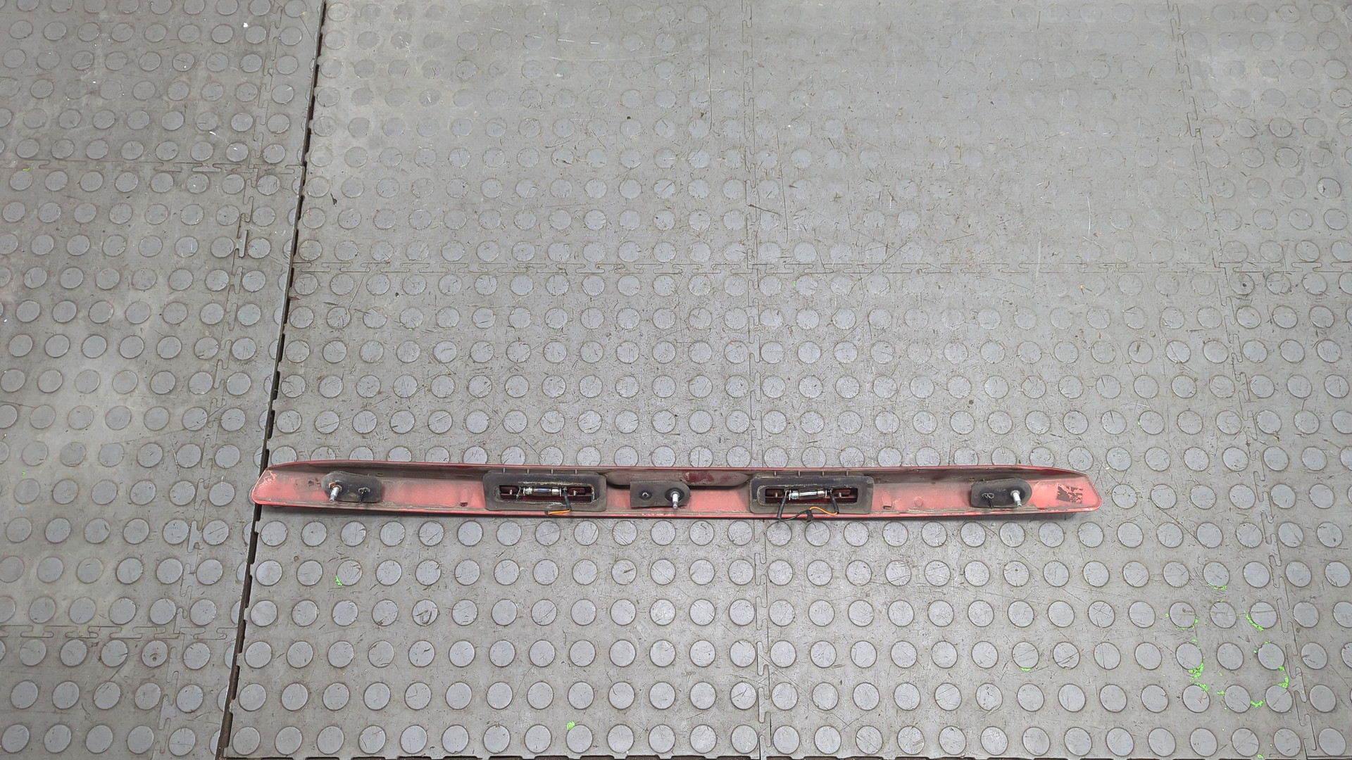 Фонарь подсветки номера