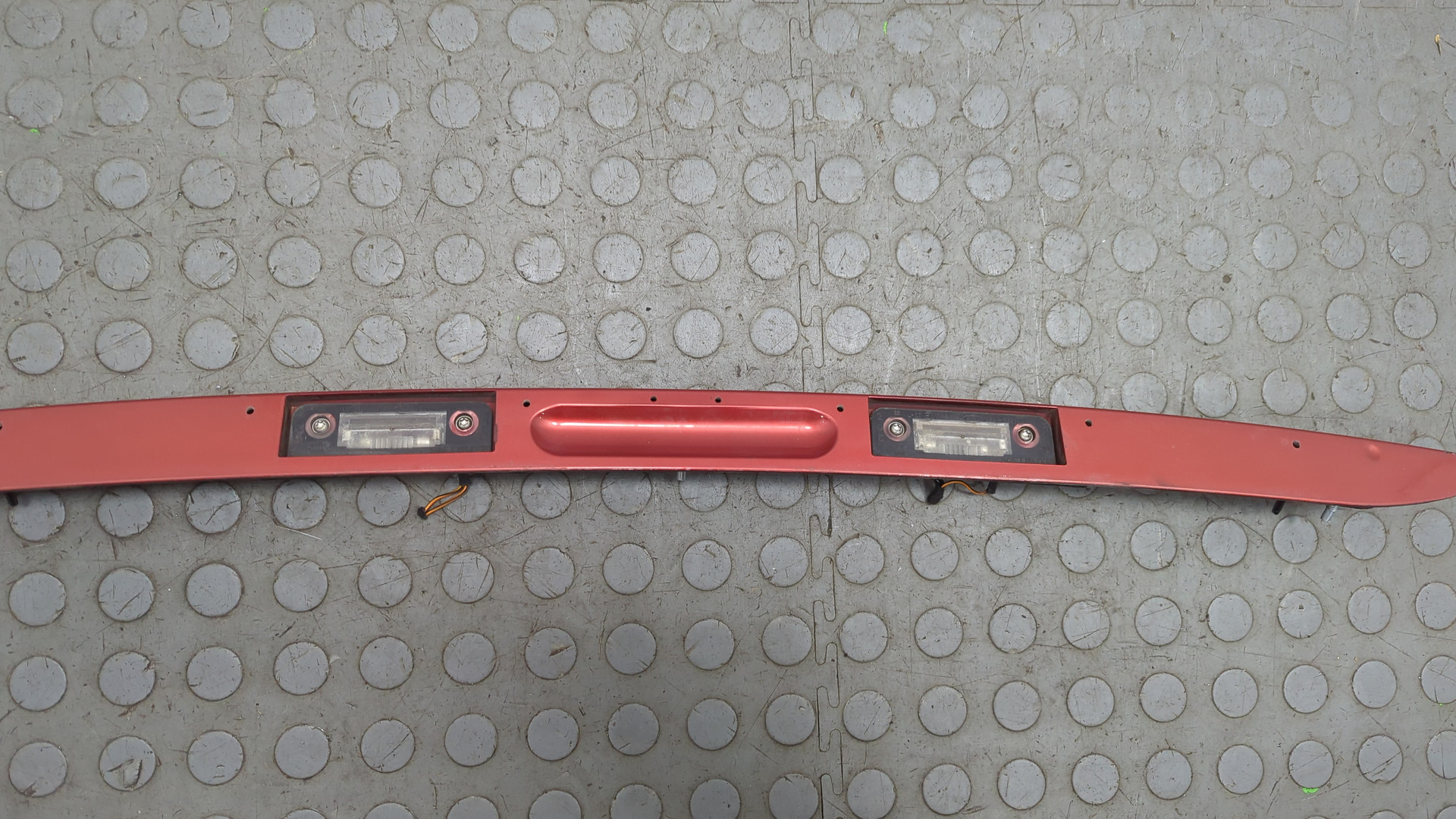 Фонарь подсветки номера