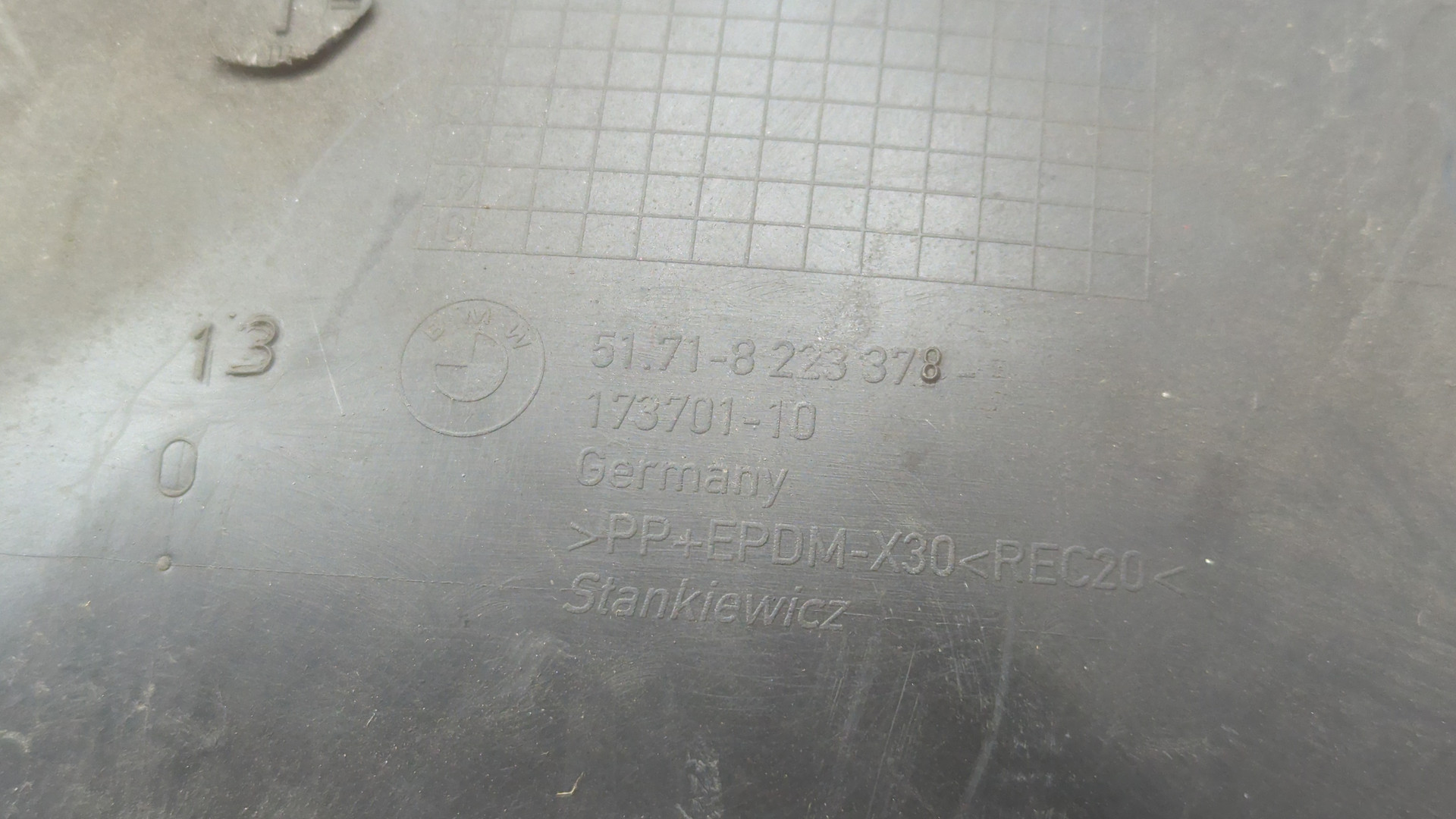 Локер задний правый