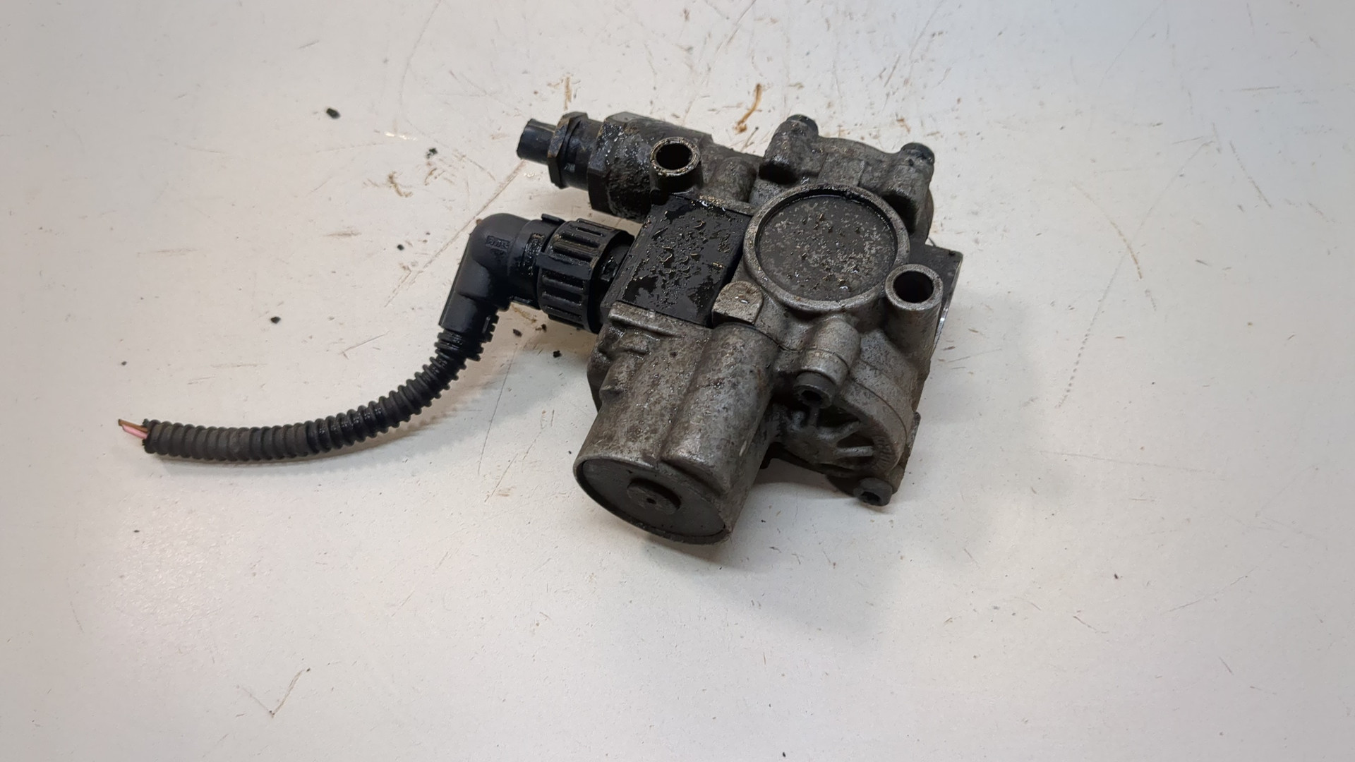 Кран тормозной главный