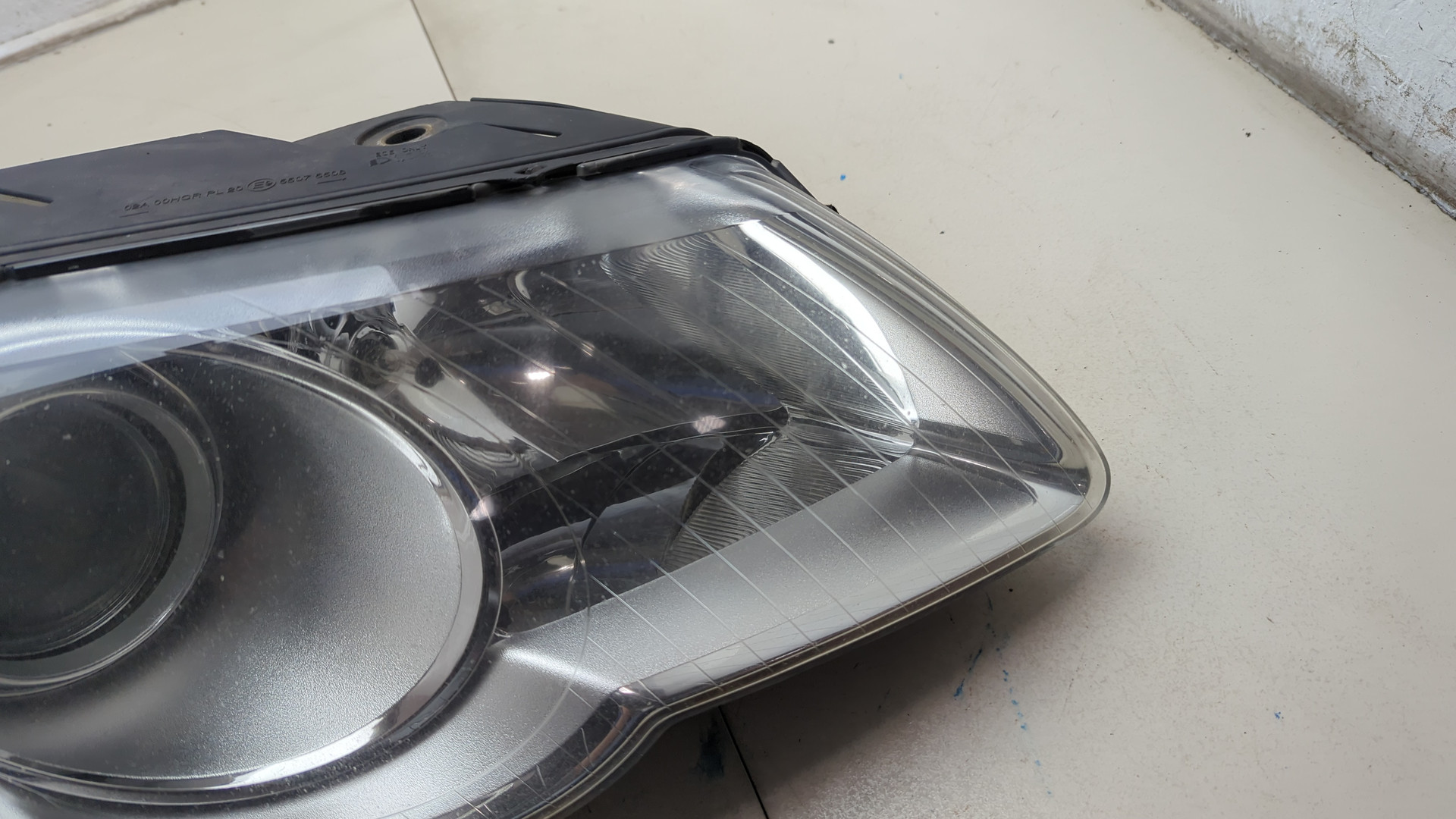 Фара правая