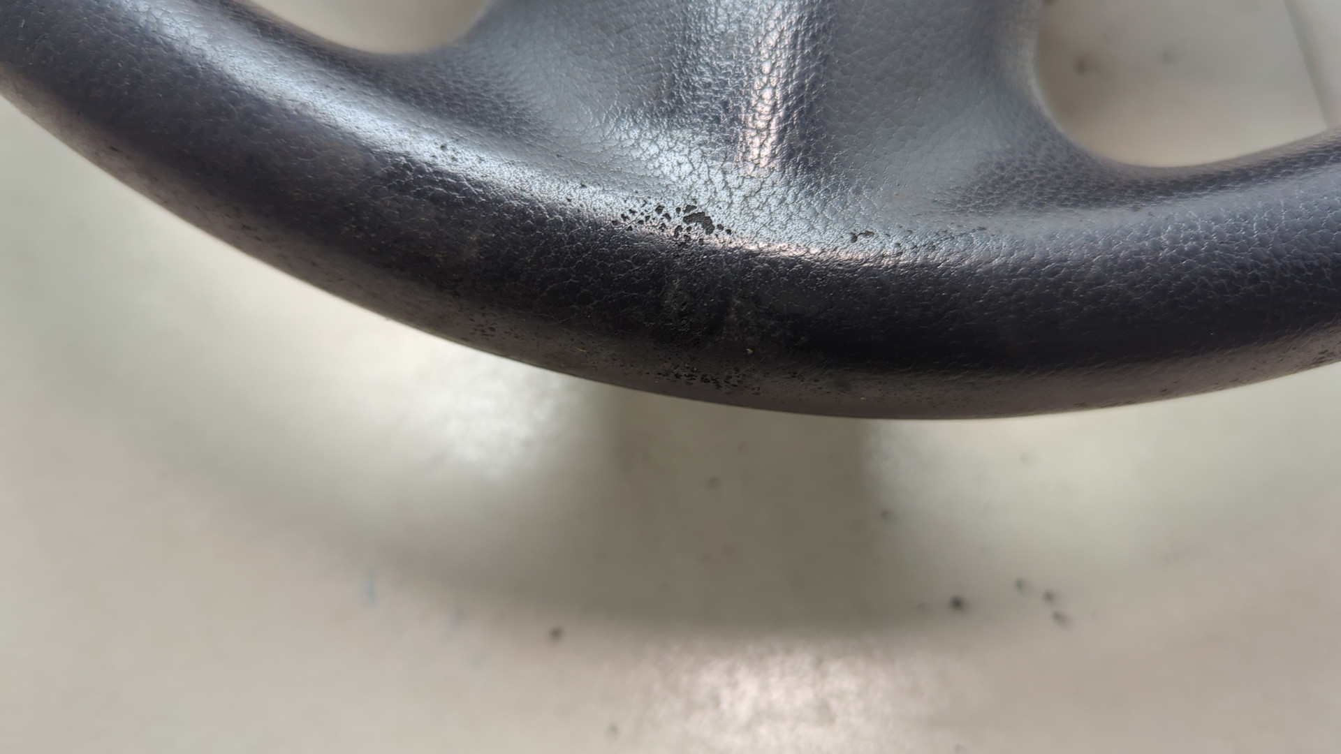 Рулевое колесо (руль)