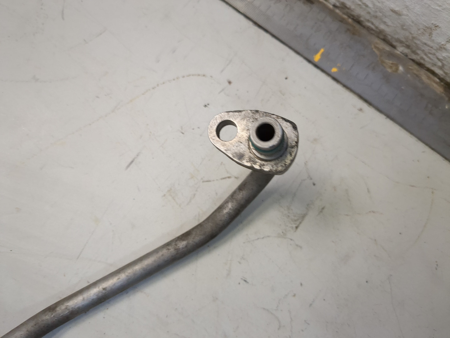 Трубка масляная