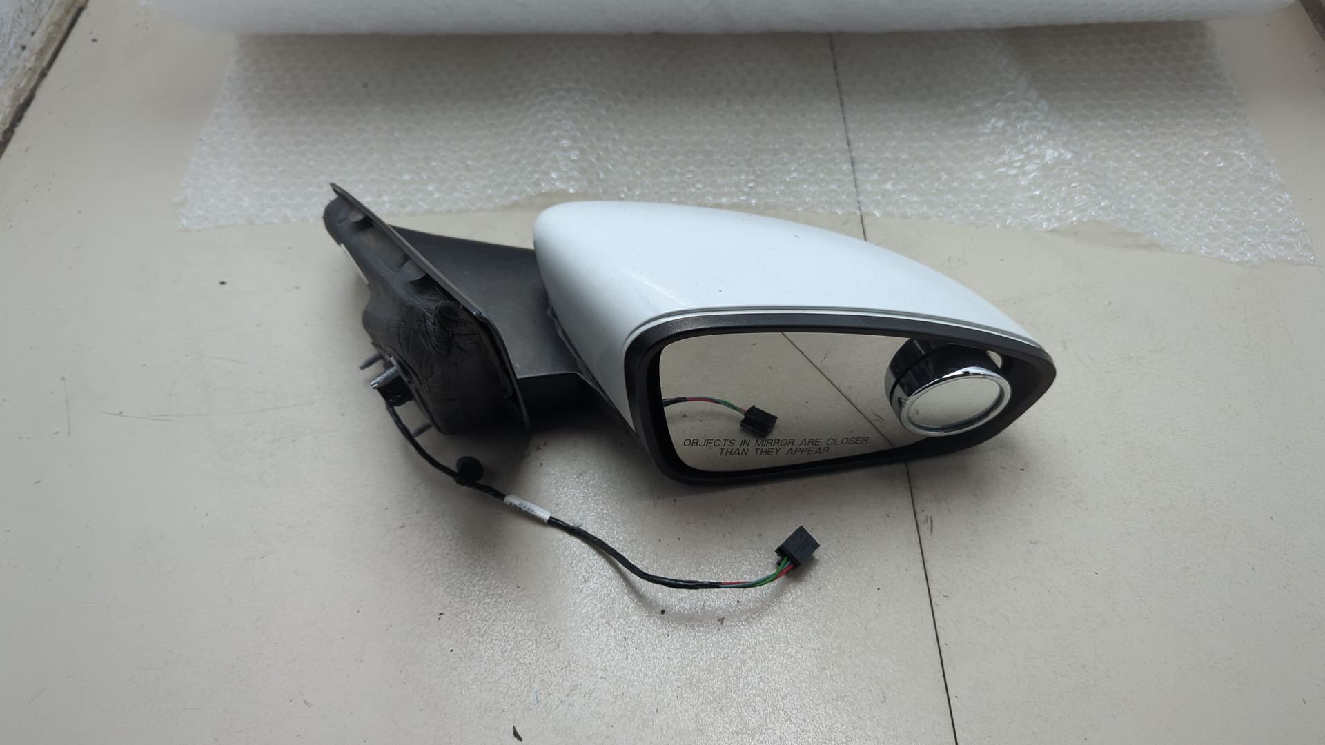 Зеркало правое электрическое