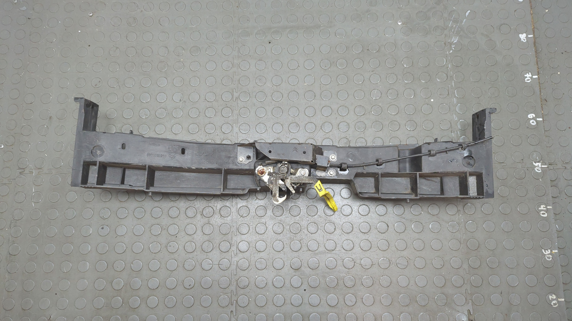 Панель передняя (телевизор)