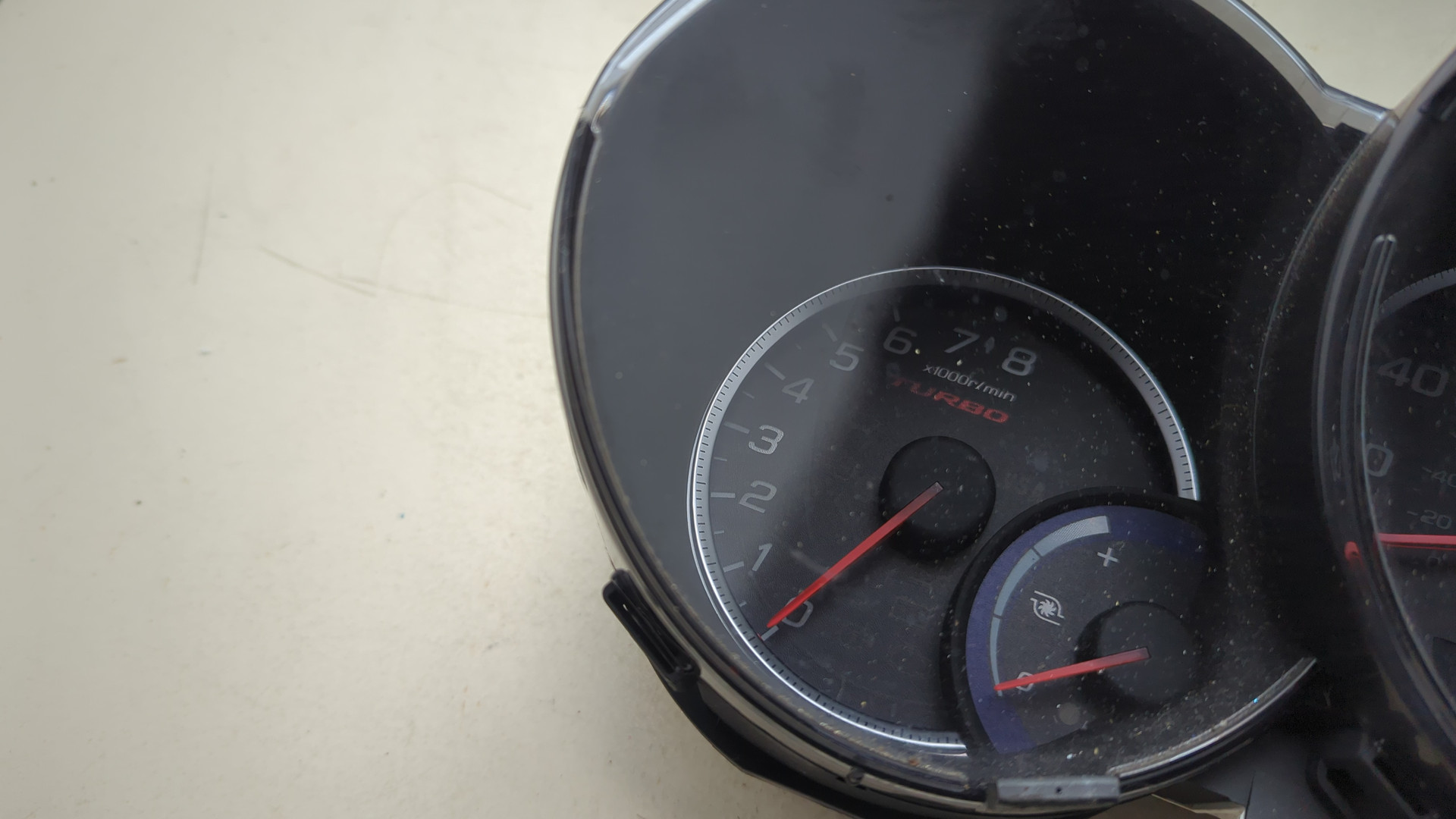 Панель приборов