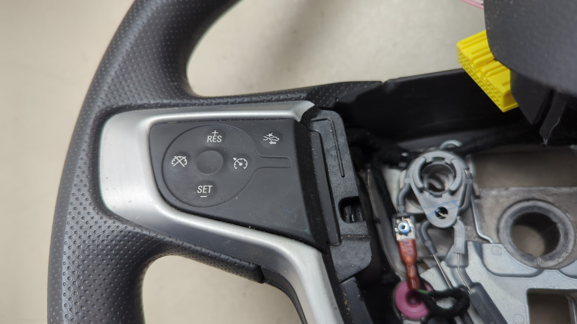 Рулевое колесо (руль)