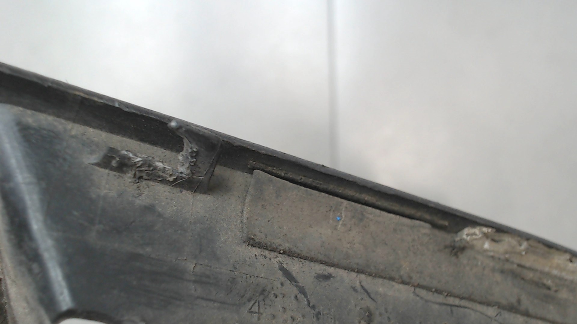 Фара противотуманная левая