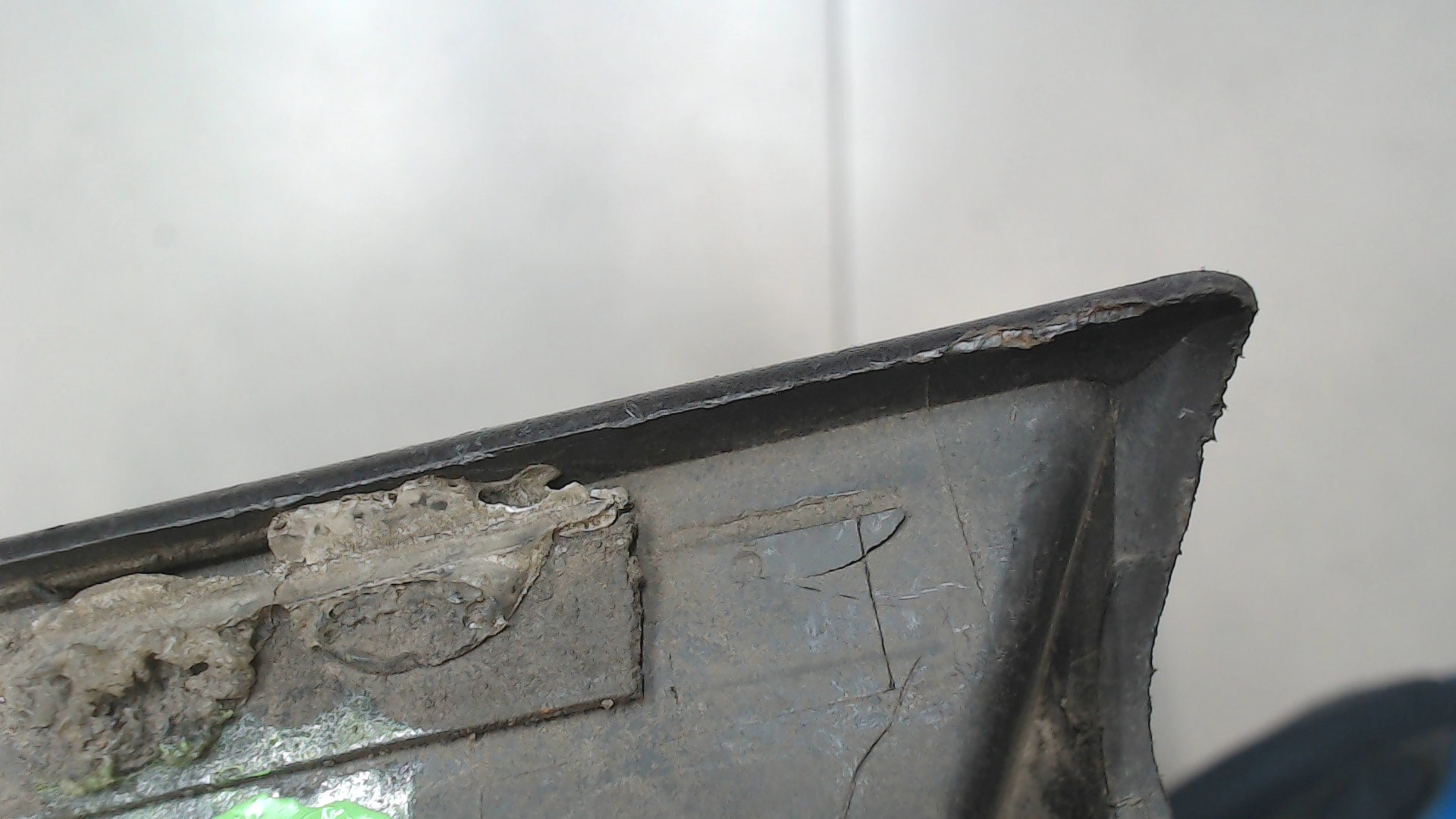 Фара противотуманная левая