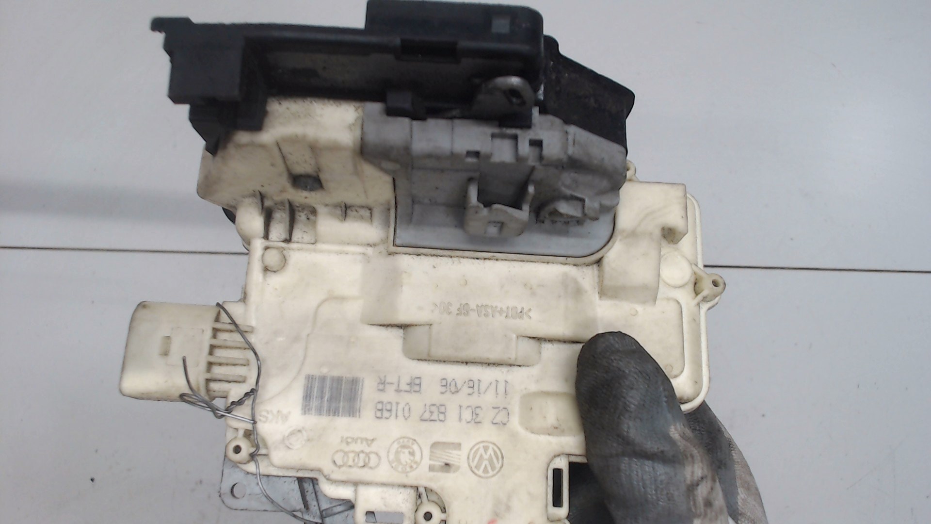 Замок двери