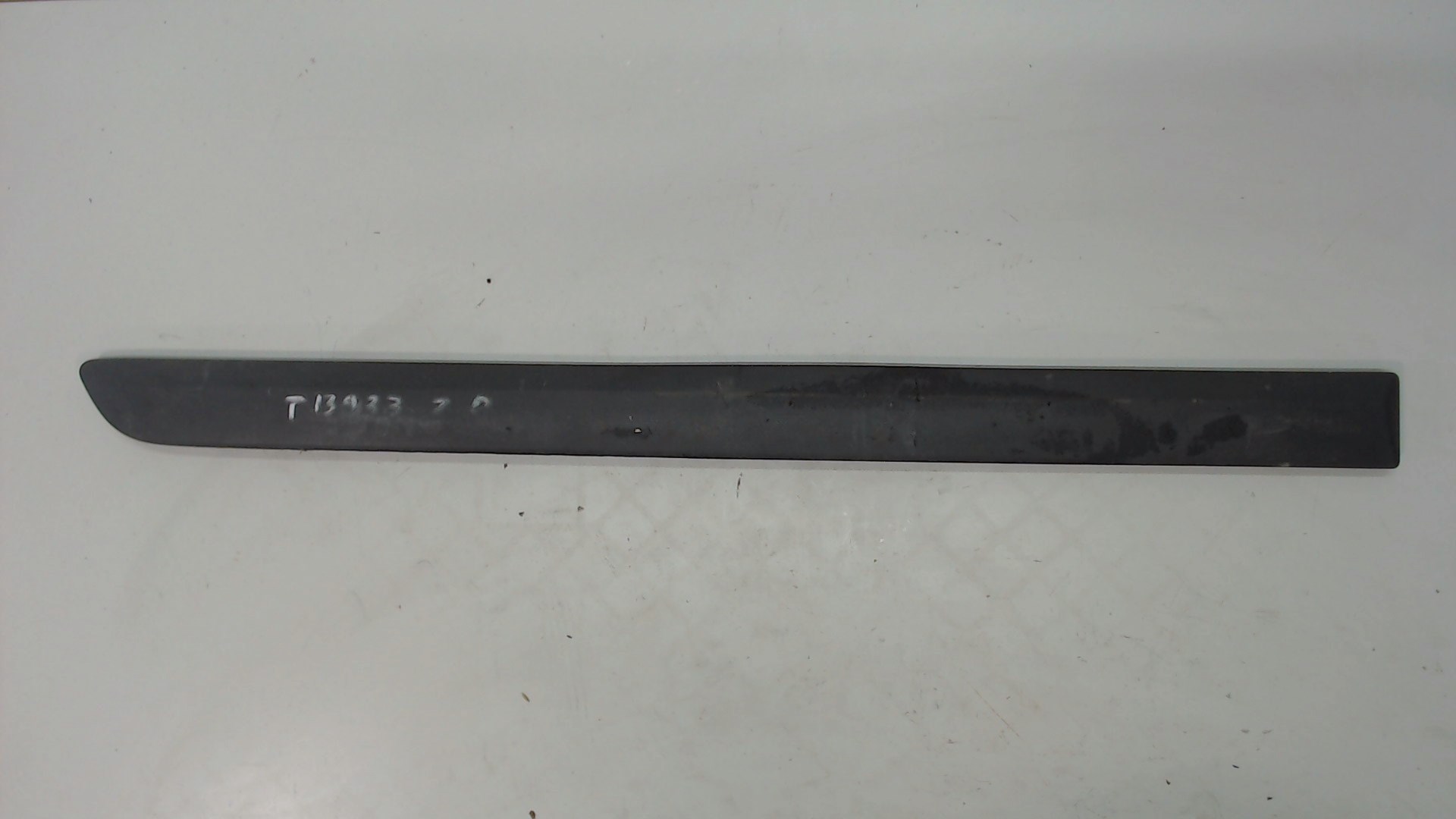 Молдинг двери