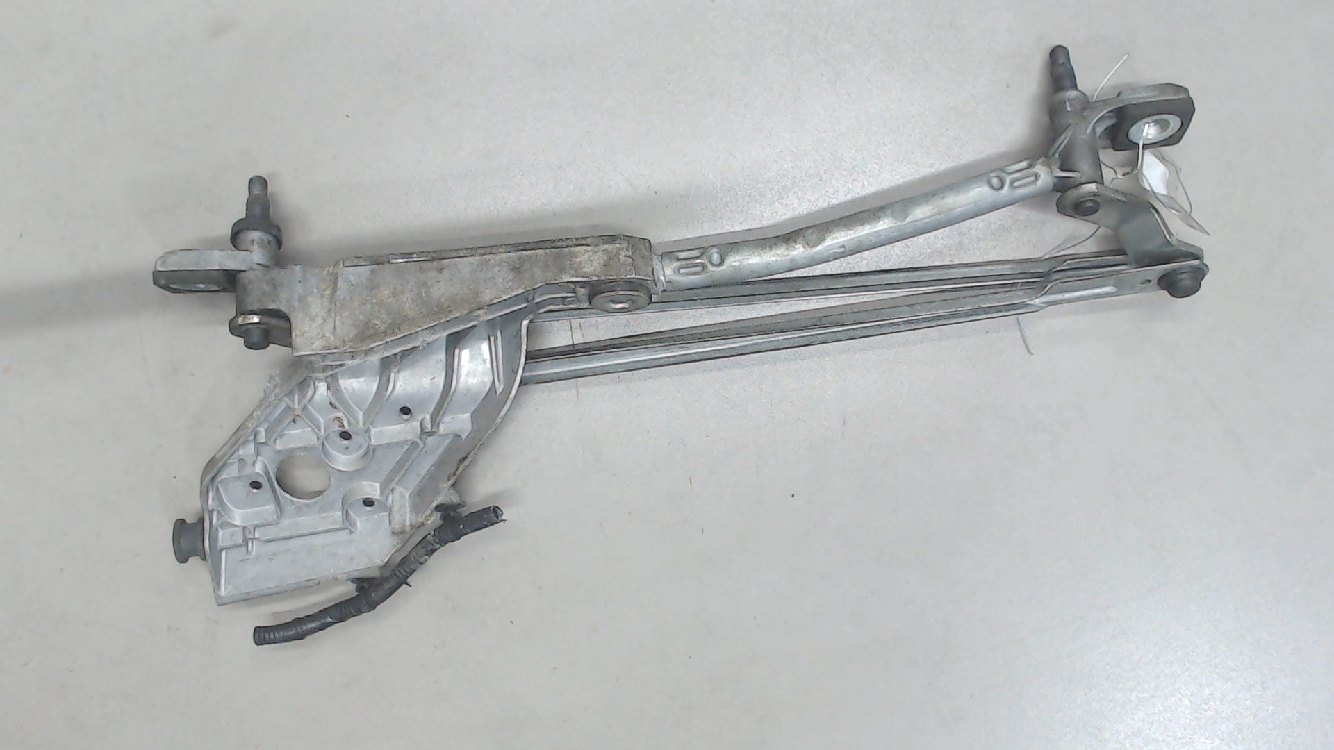 Трапеция стеклоочистителей