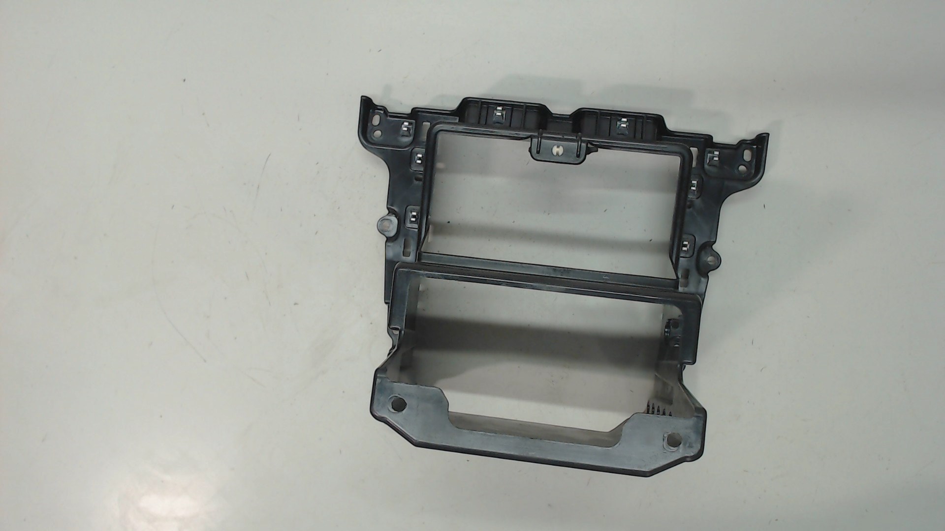 Кронштейн (сопут. товар)