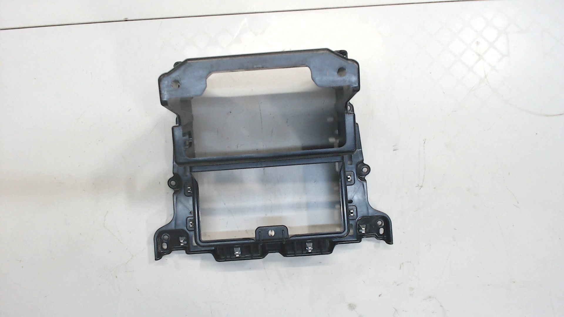 Кронштейн (сопут. товар)