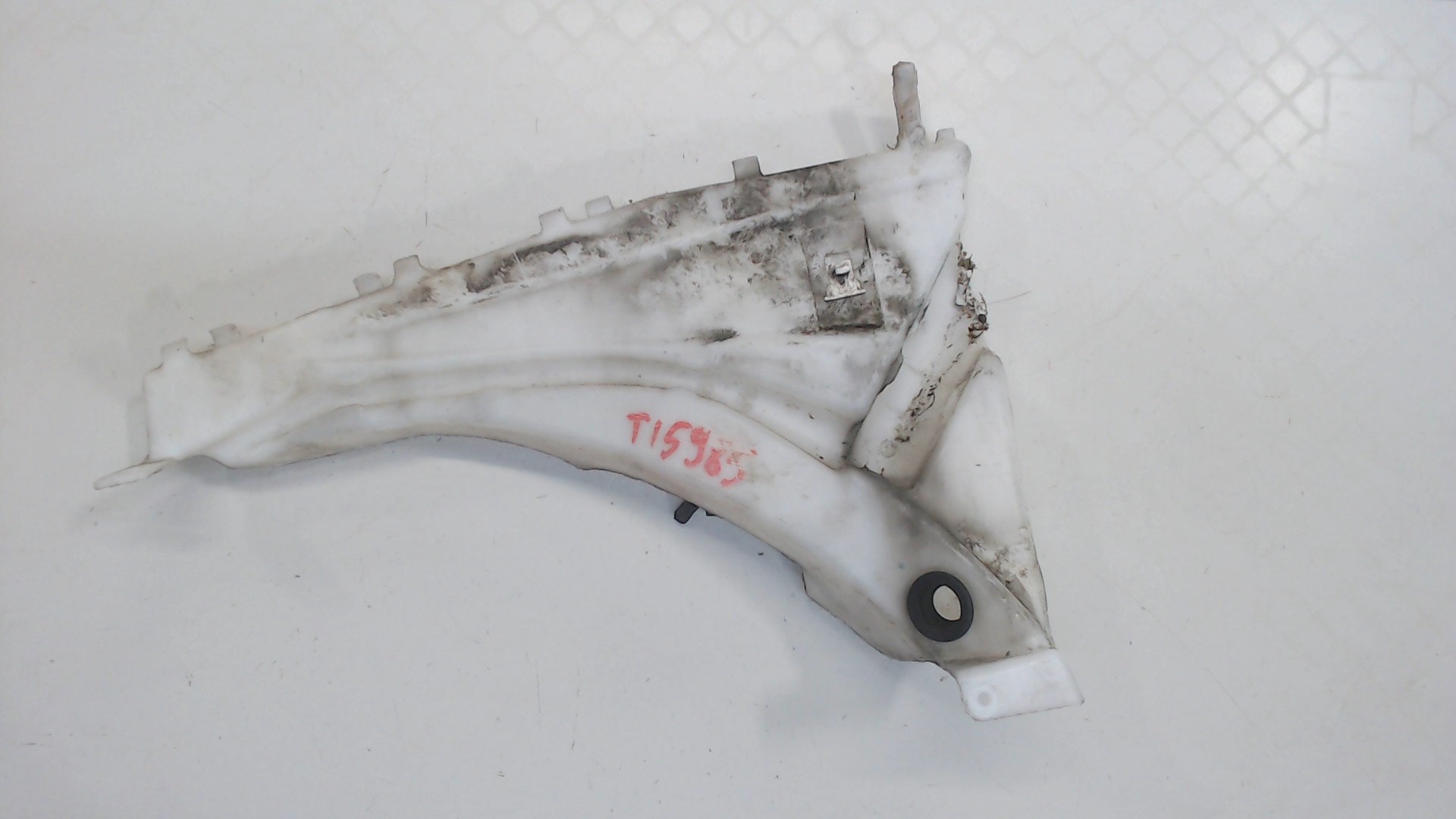 Бачок омывателя лобового стекла