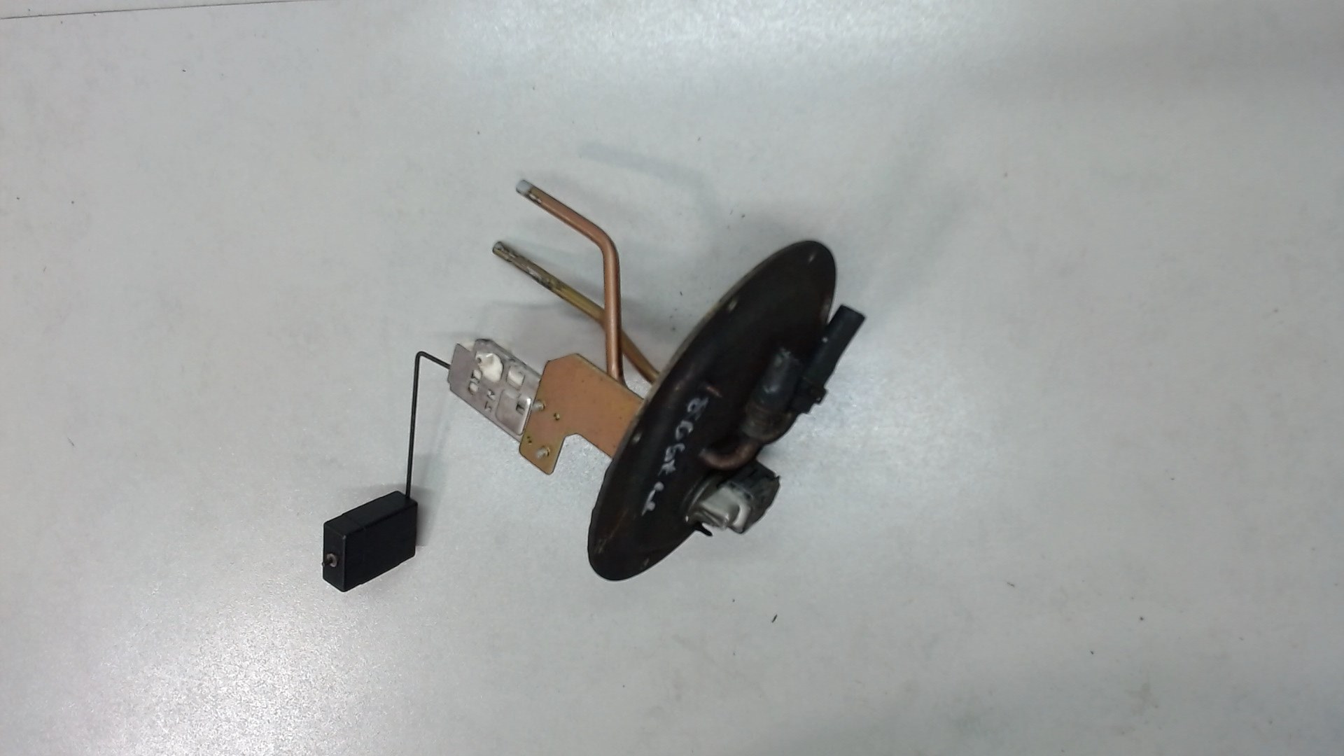 Датчик уровня топлива