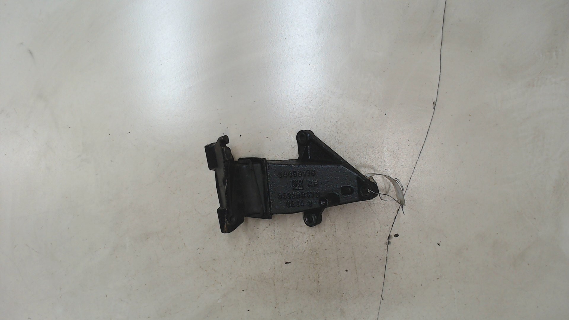 Кронштейн двигателя