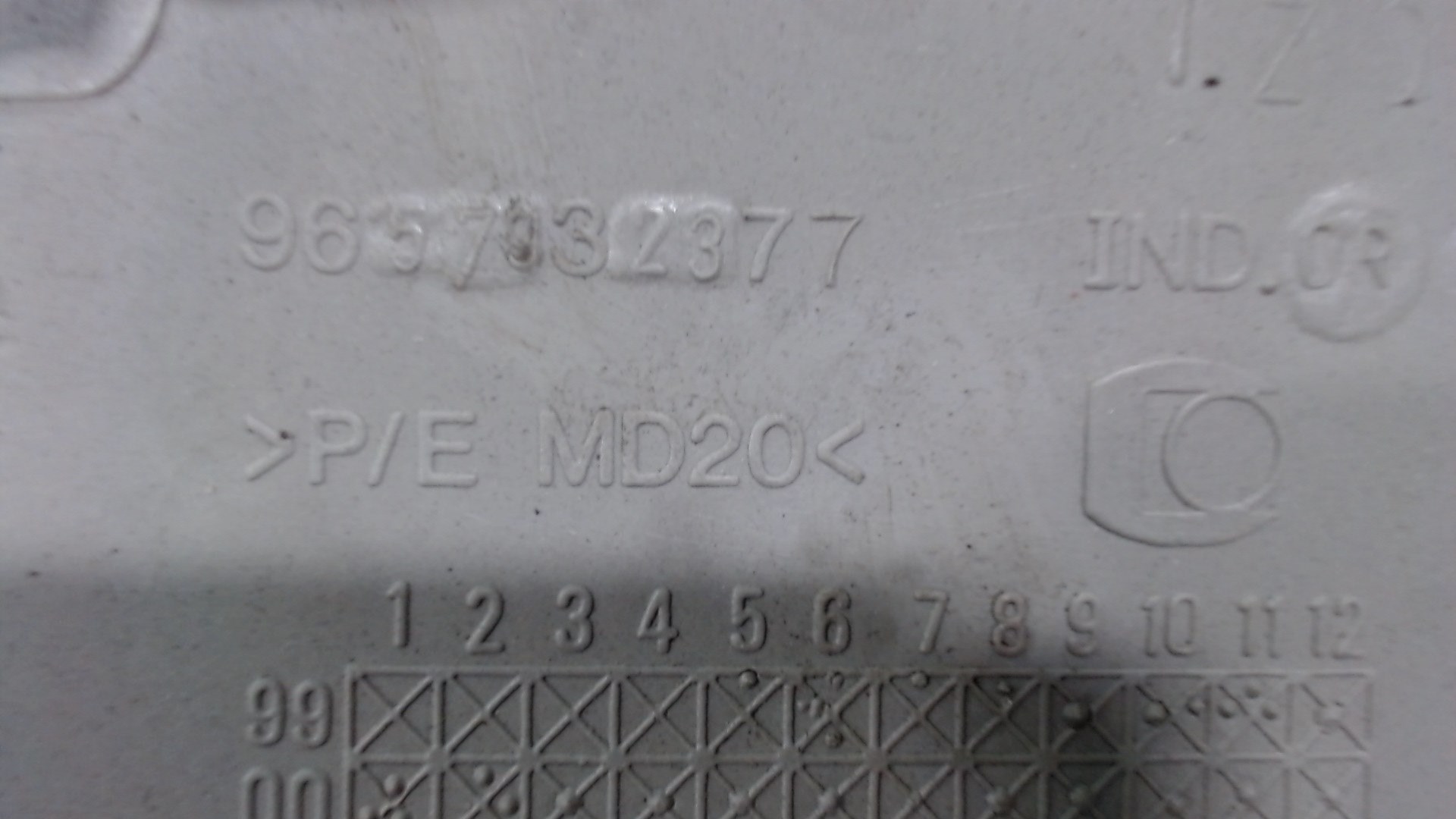 Обшивка стойки