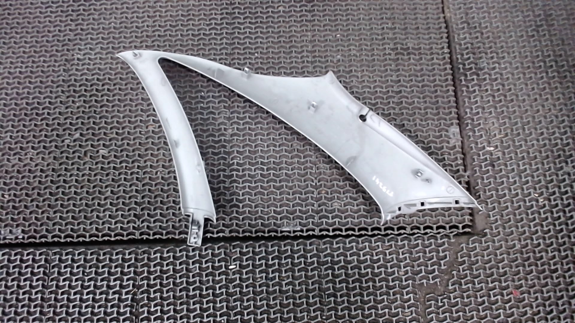 Обшивка стойки