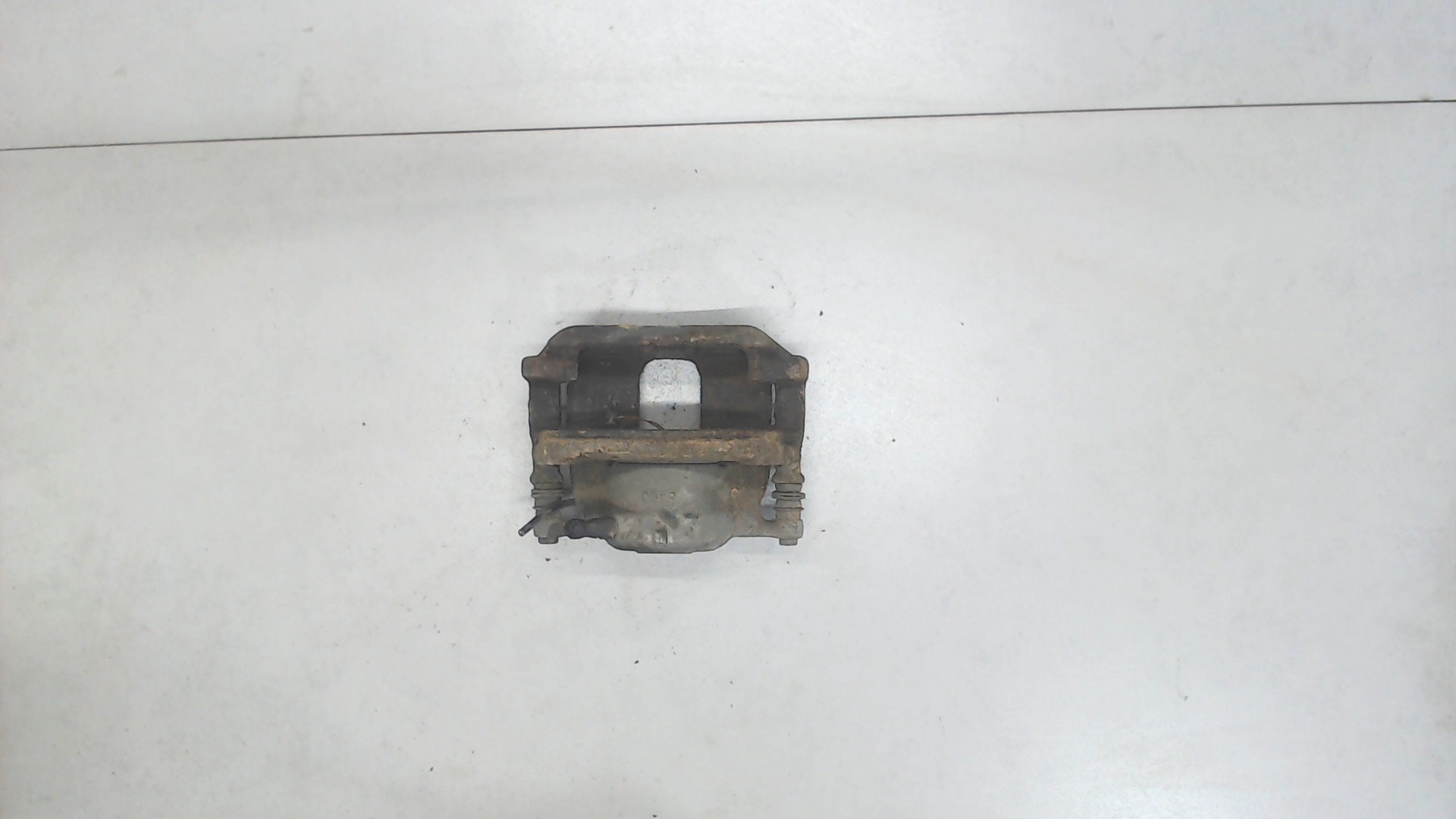 Суппорт передний правый