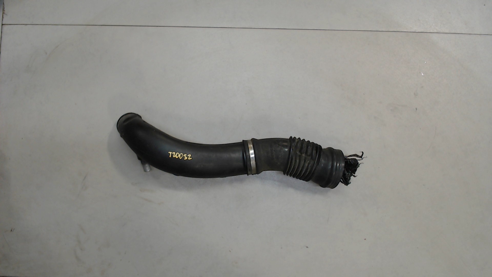 Патрубок интеркулера