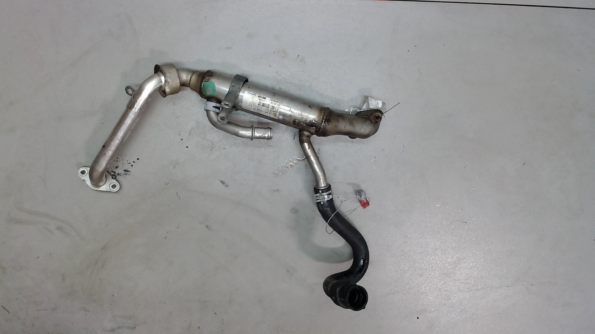 Тройник вентиляции картерных газов