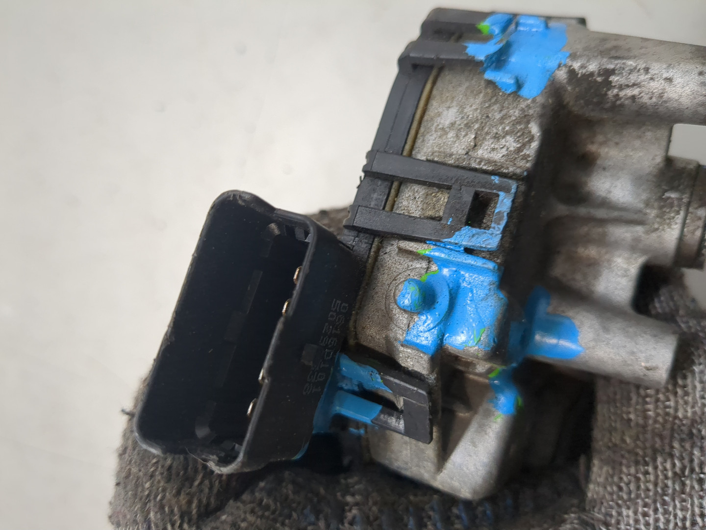 Моторчик стеклоочистителя передний