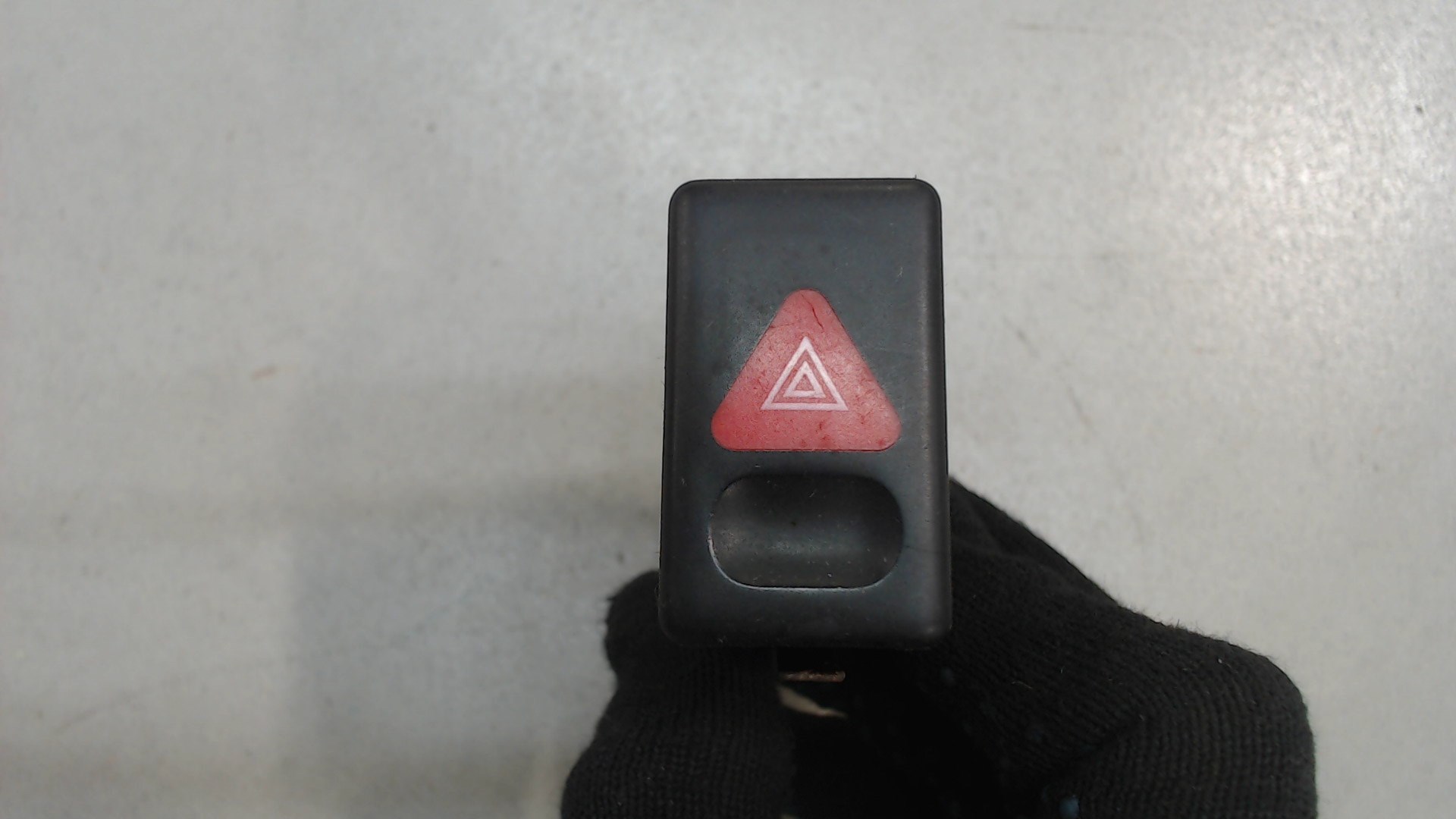 Кнопка аварийной остановки