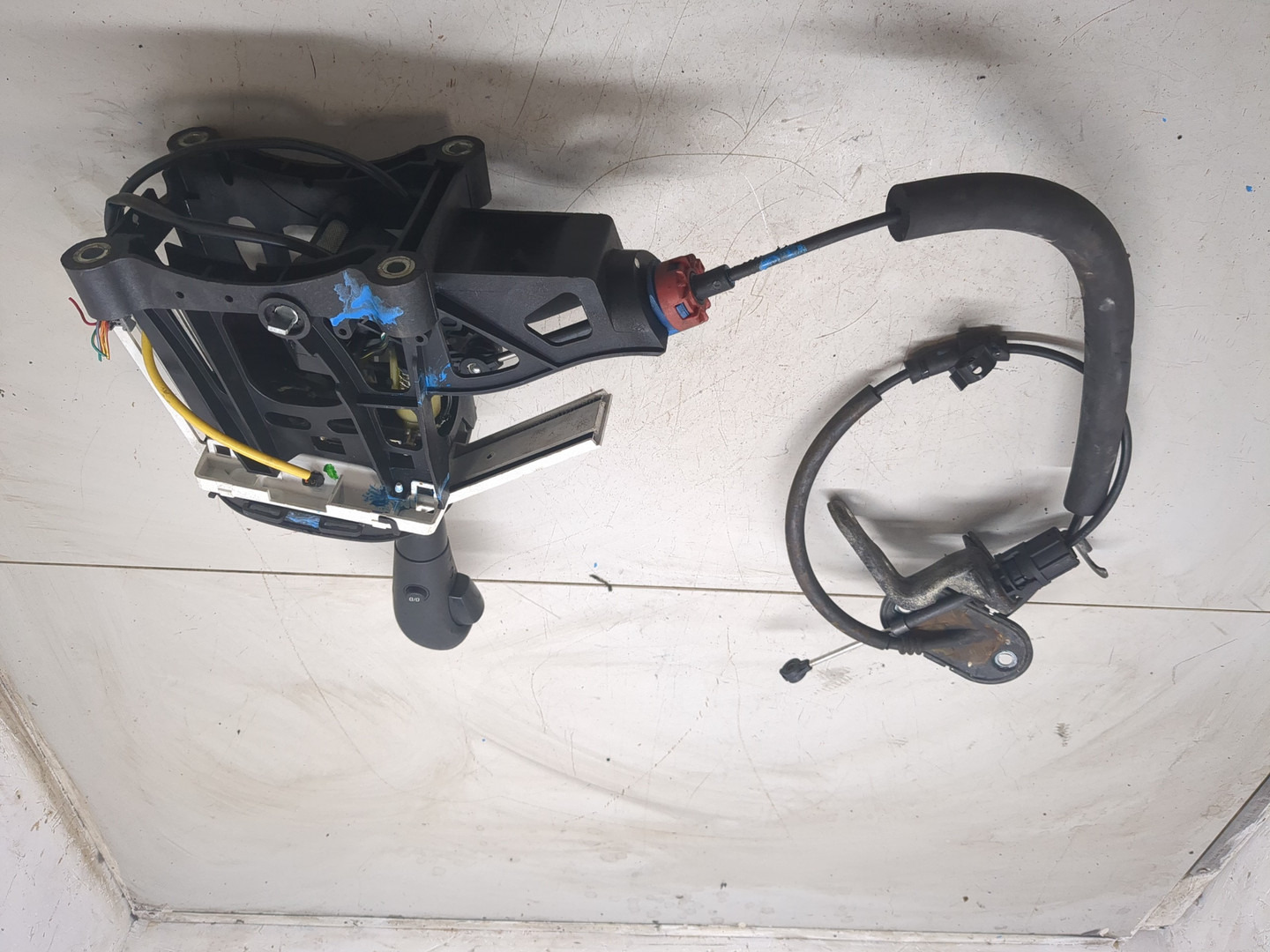 Кулиса МКПП / АКПП